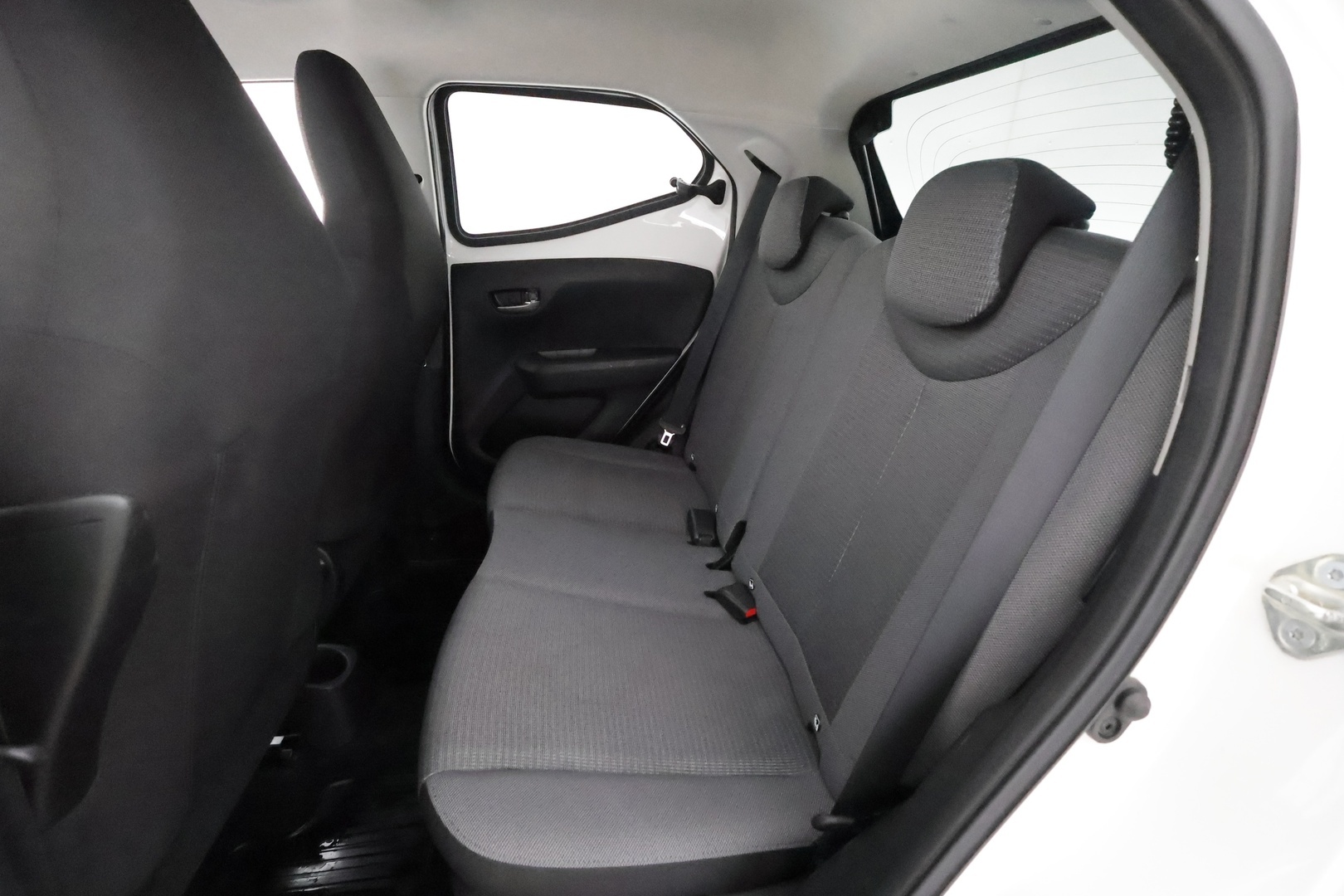 TOYOTA AYGO 2021