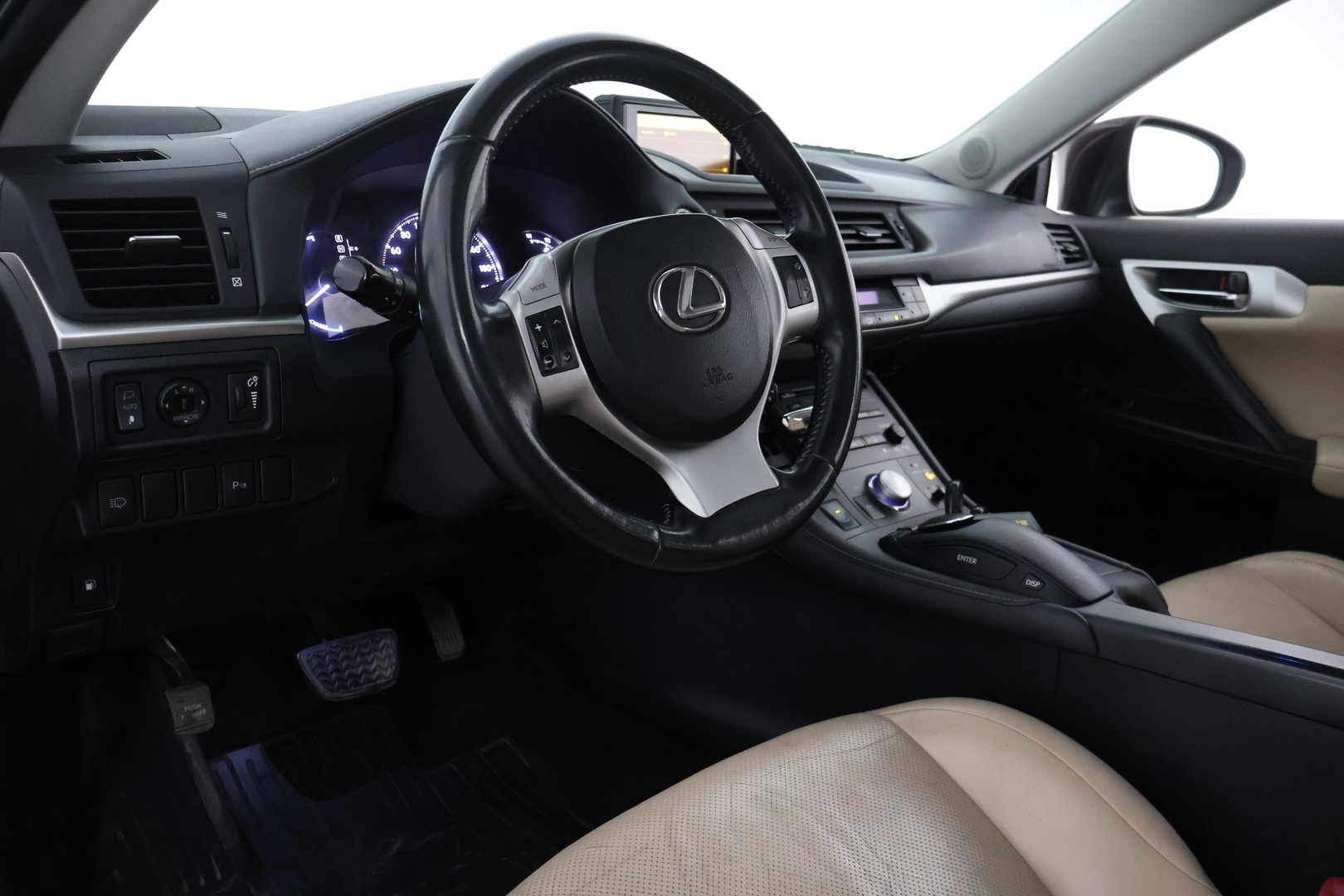 LEXUS CT 2011