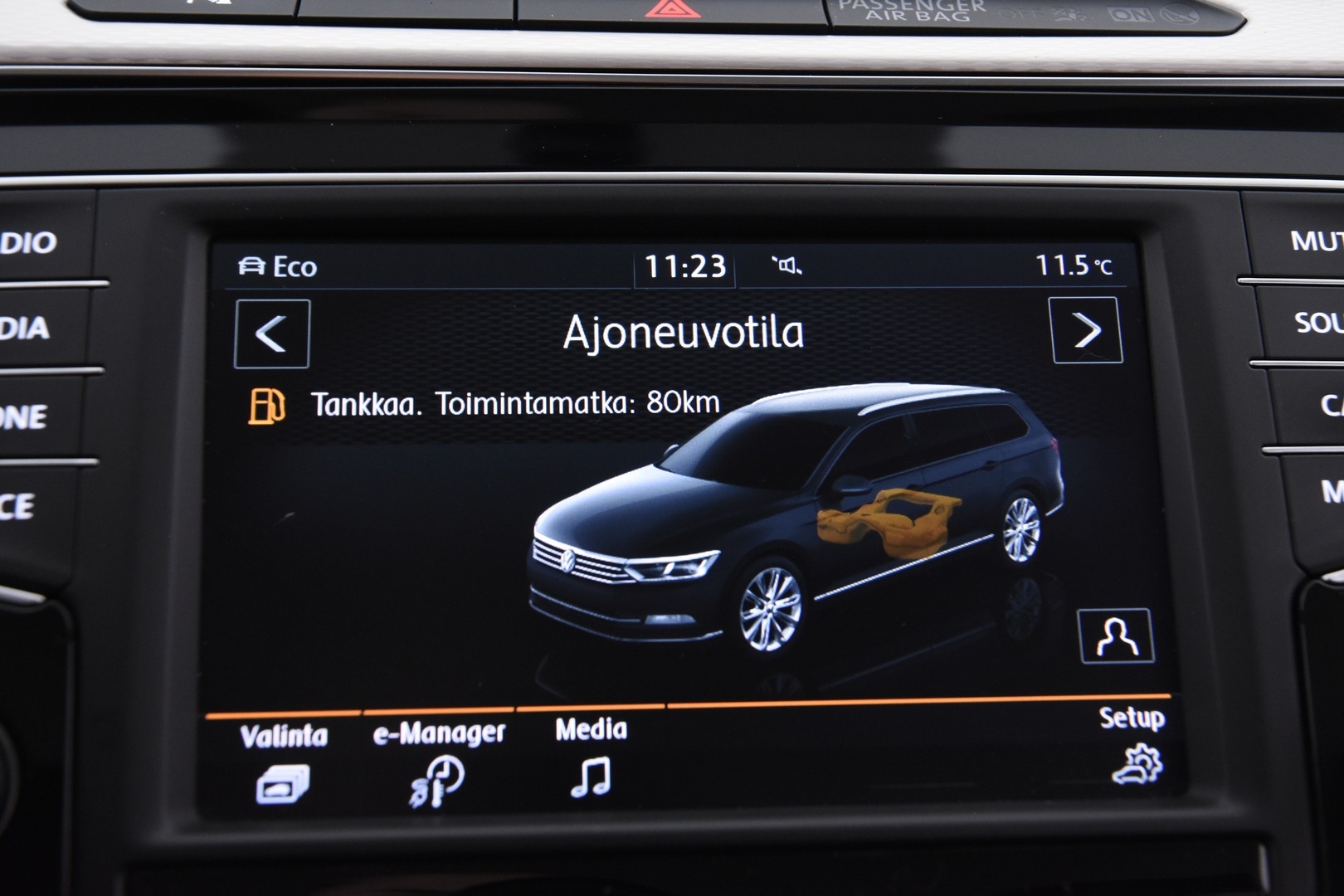 VOLKSWAGEN Passat 2016