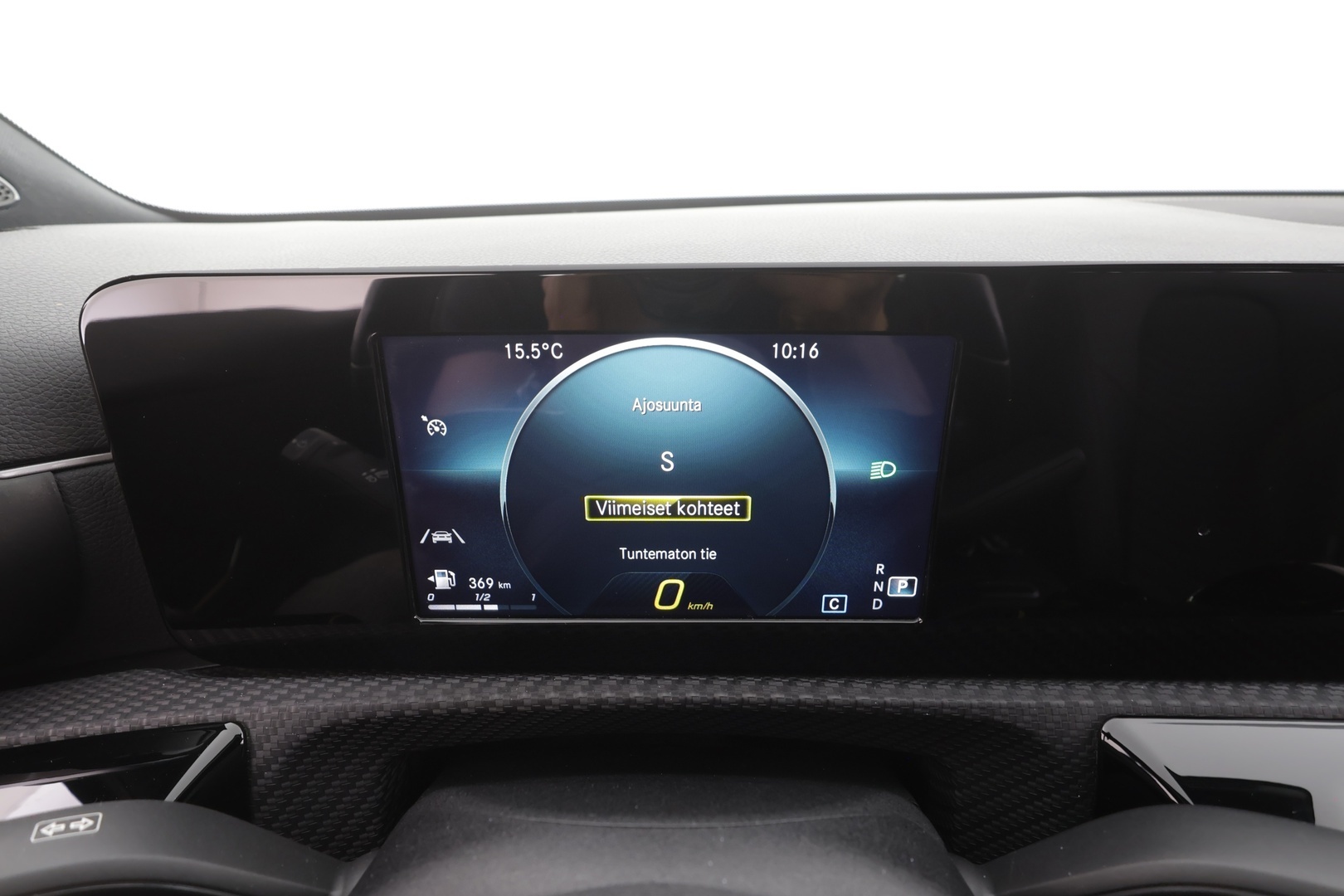 MERCEDES-BENZ A 2021