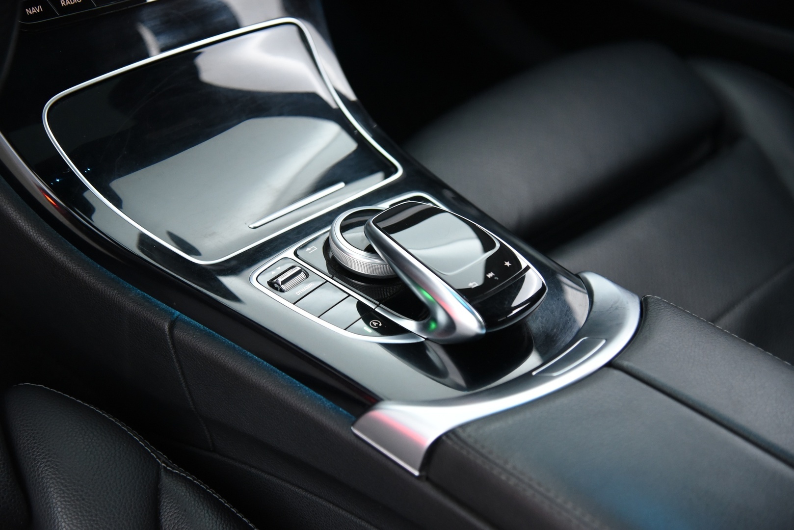 MERCEDES-BENZ C 2017