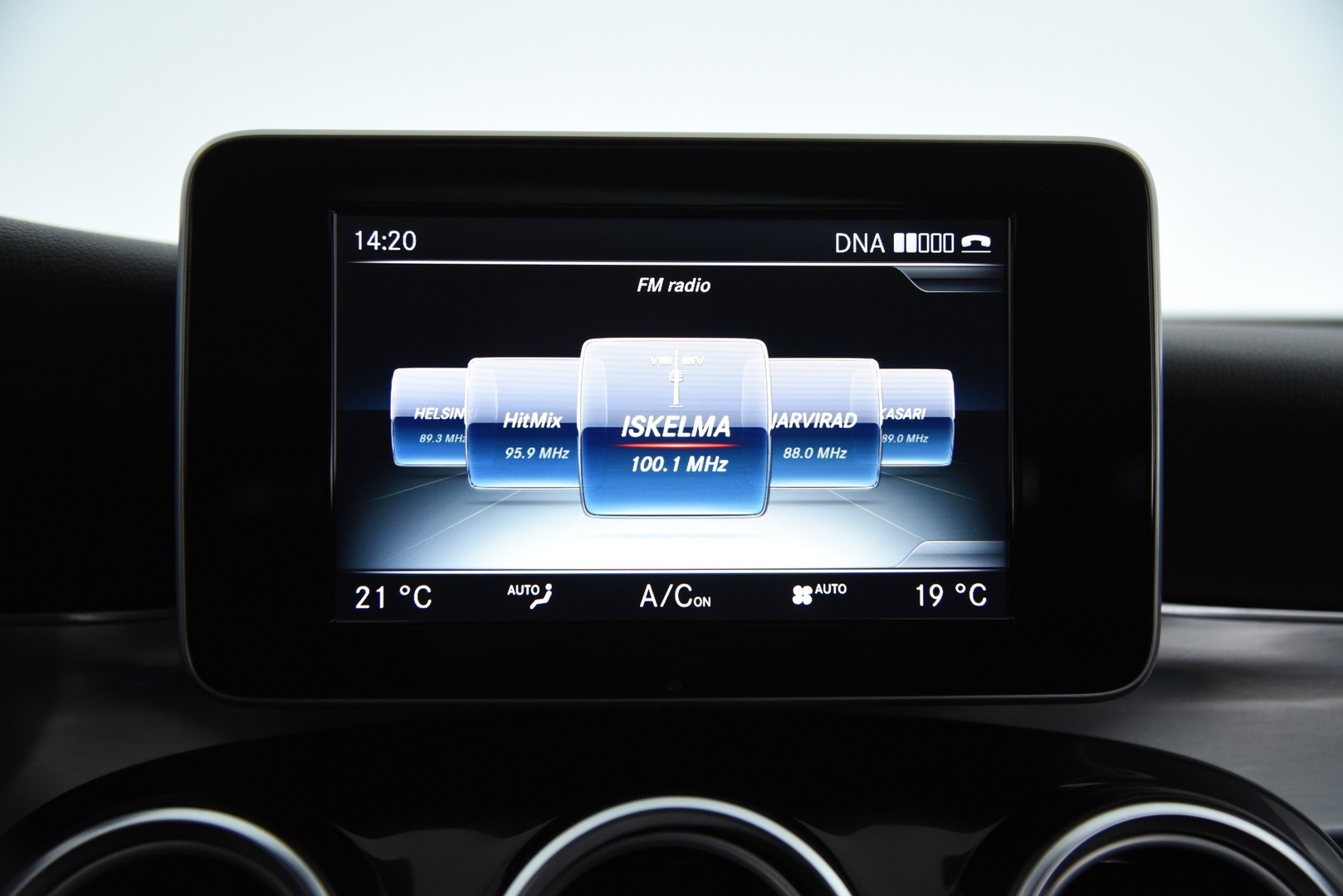 MERCEDES-BENZ C 2017