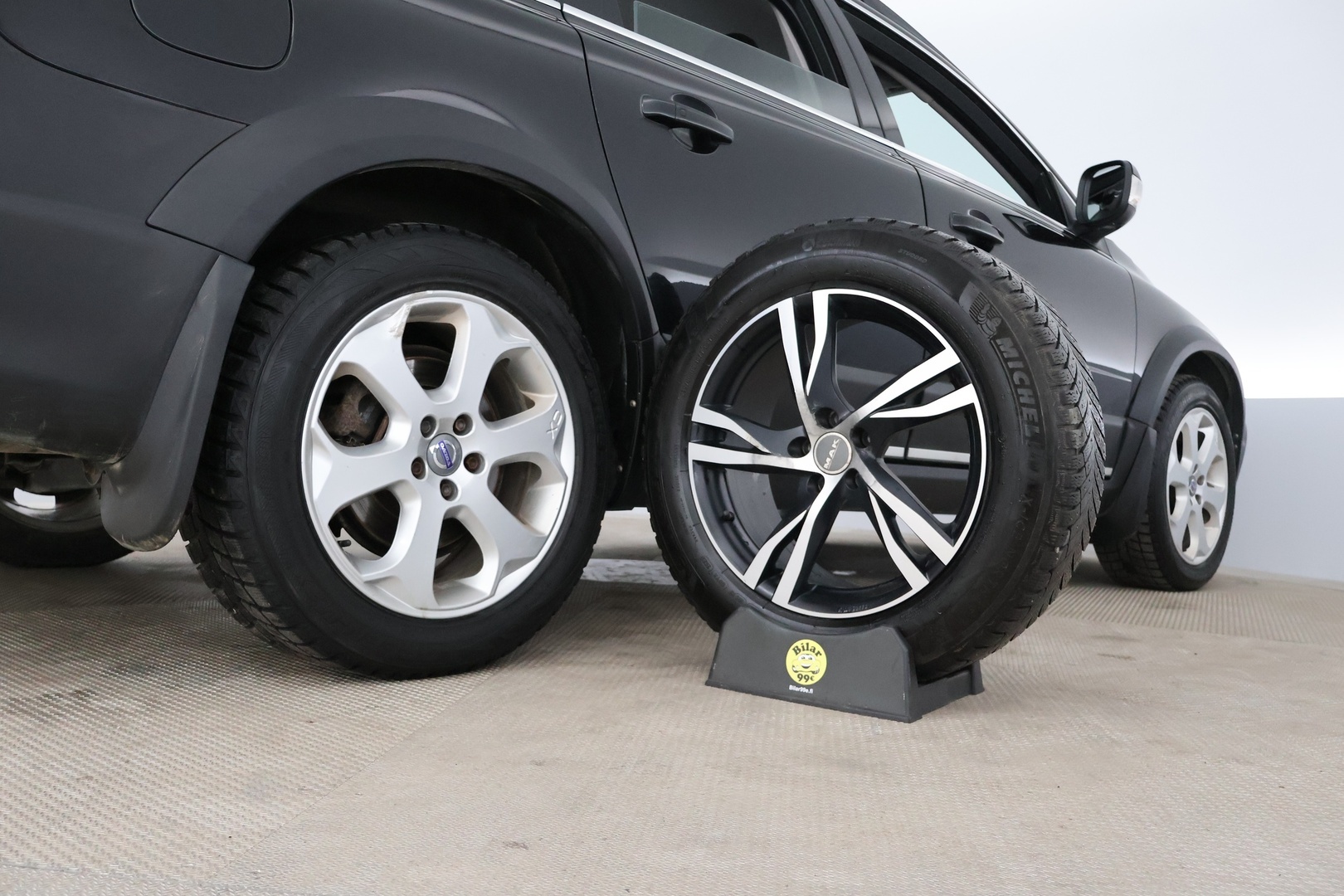 VOLVO XC70 2016