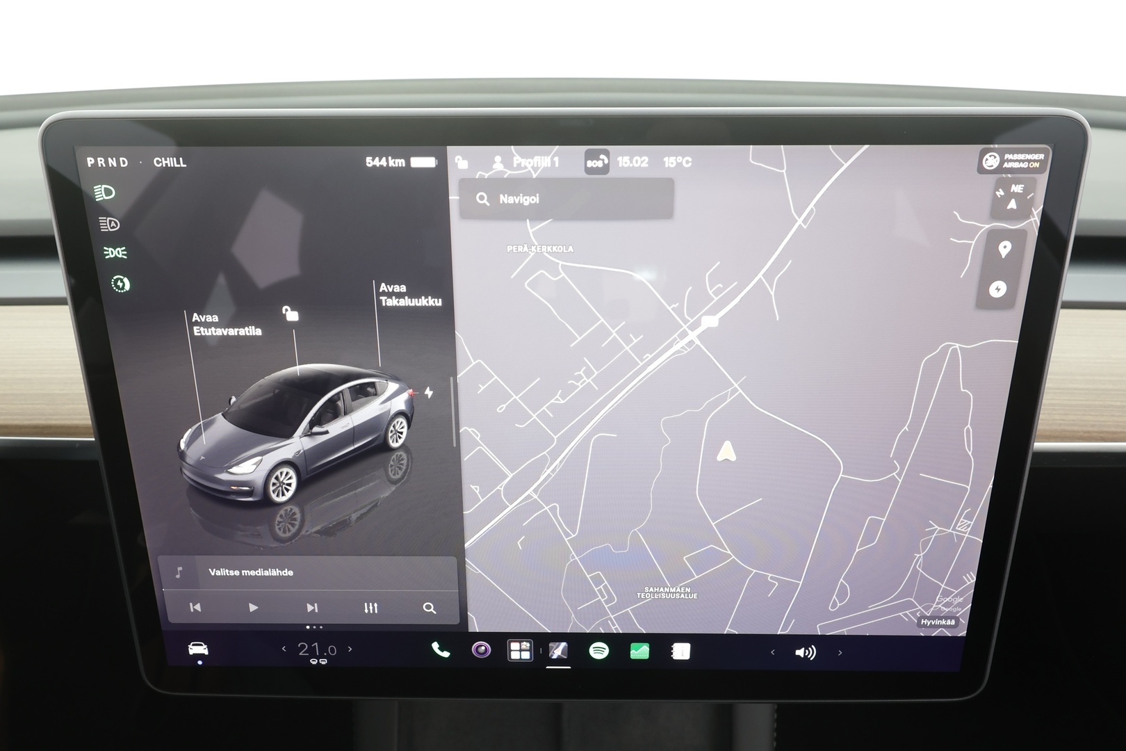 TESLA Model 3 2023