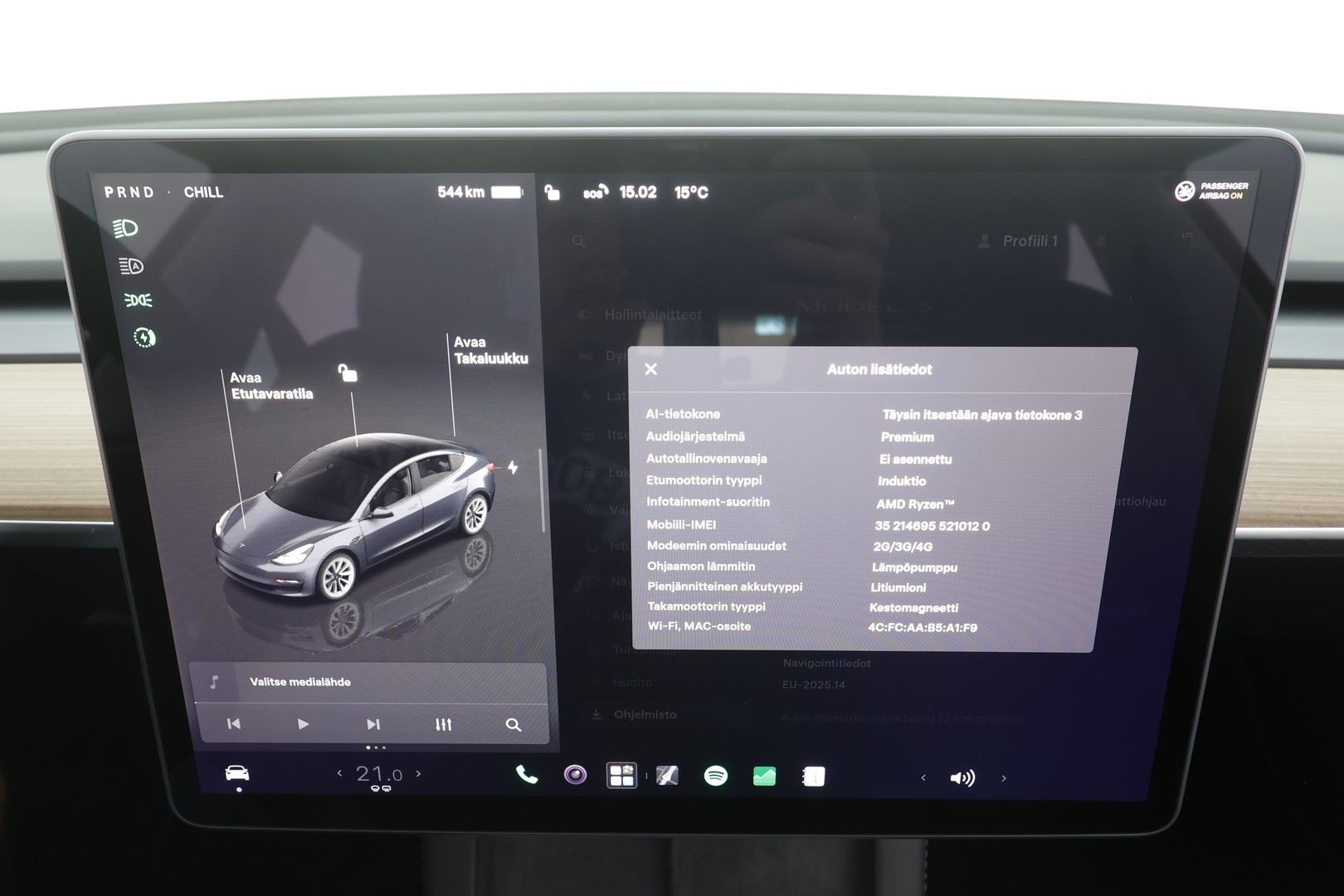 TESLA Model 3 2023