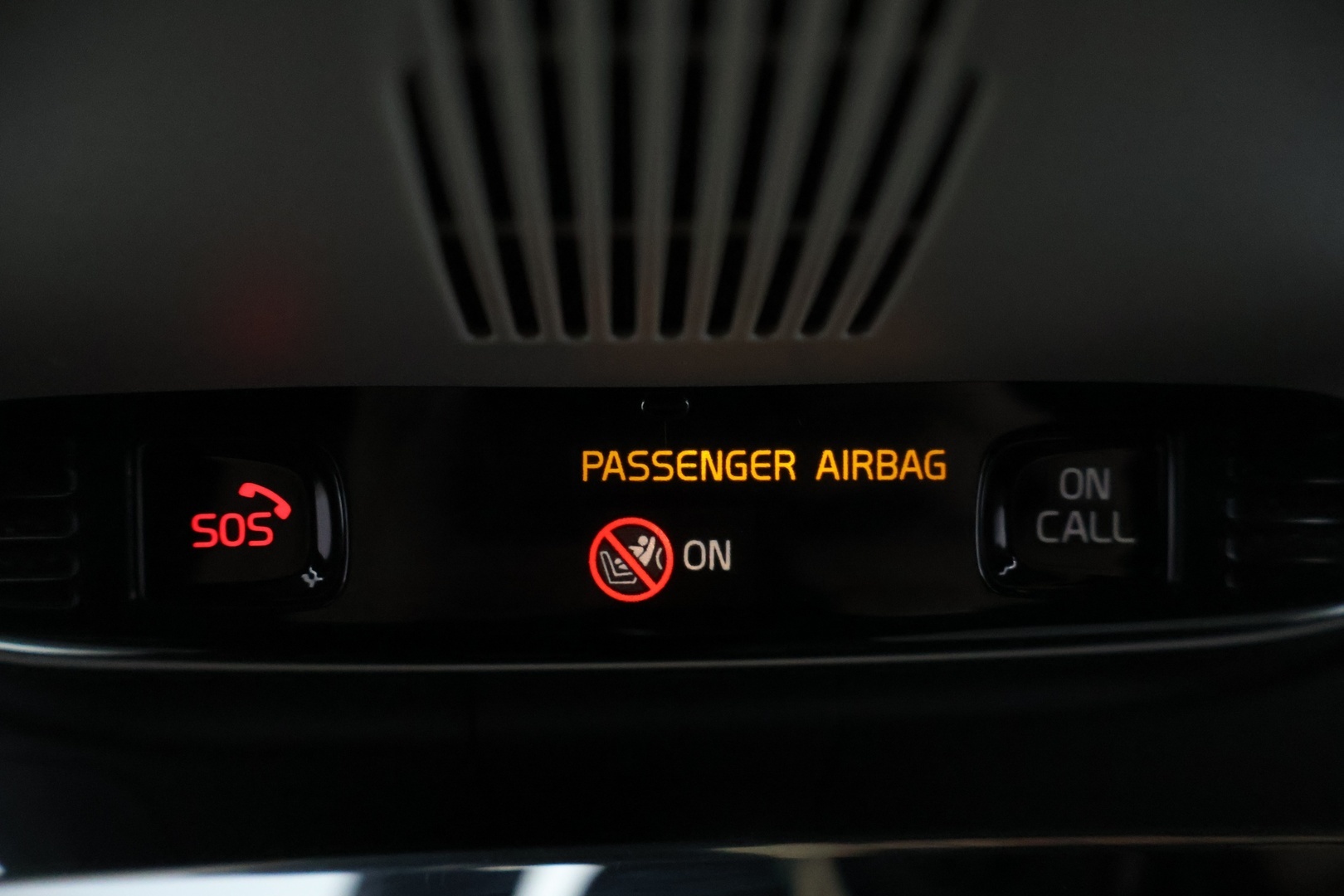 VOLVO V60 2020