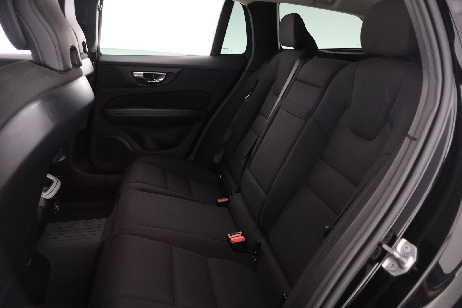VOLVO V60 2020