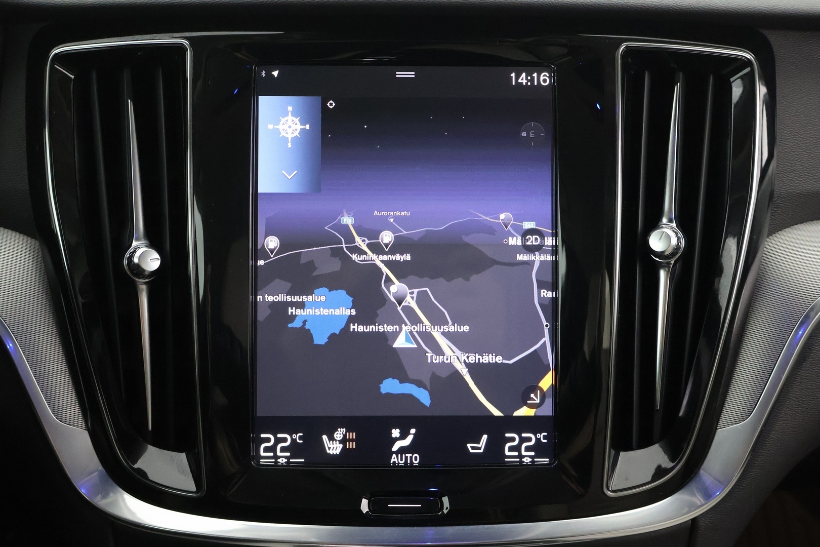 VOLVO V60 2020