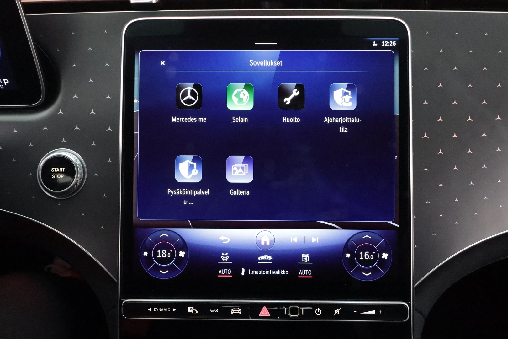 MERCEDES-BENZ EQE 2024