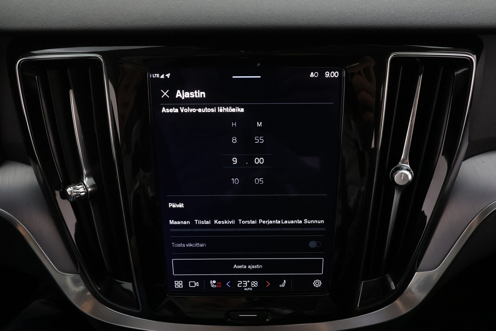 VOLVO V60 Cross Country 2023