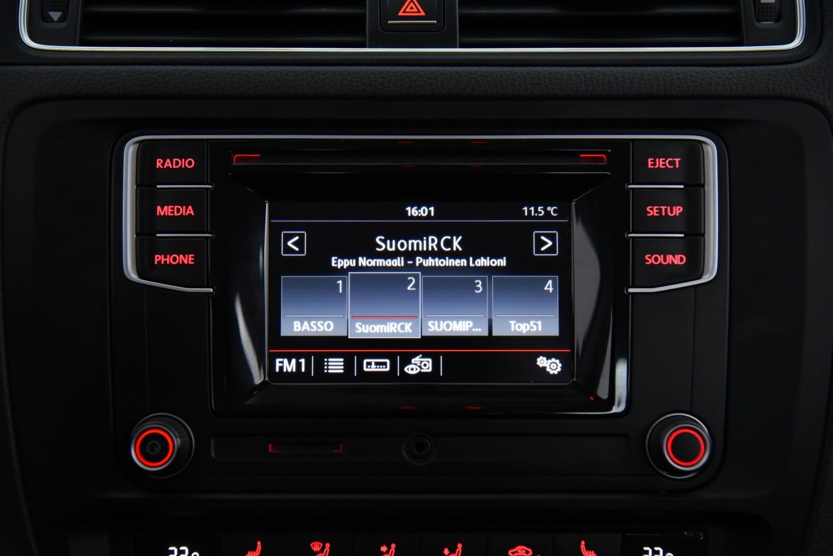 VOLKSWAGEN Jetta 2017