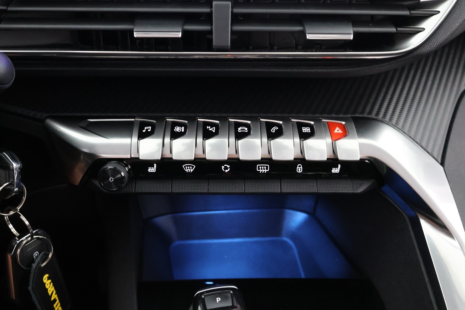 PEUGEOT 3008 2018