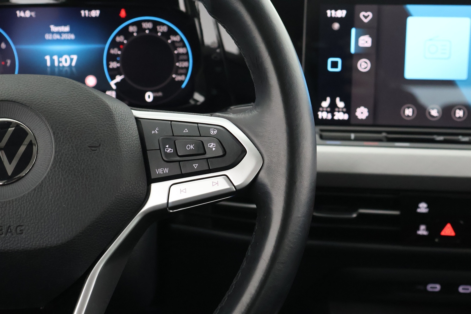 VOLKSWAGEN Golf 2021