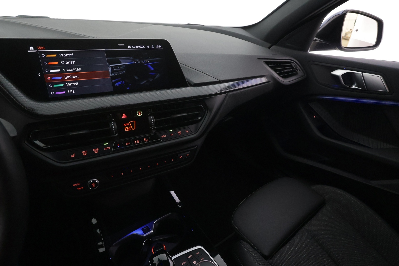 BMW 118 2022