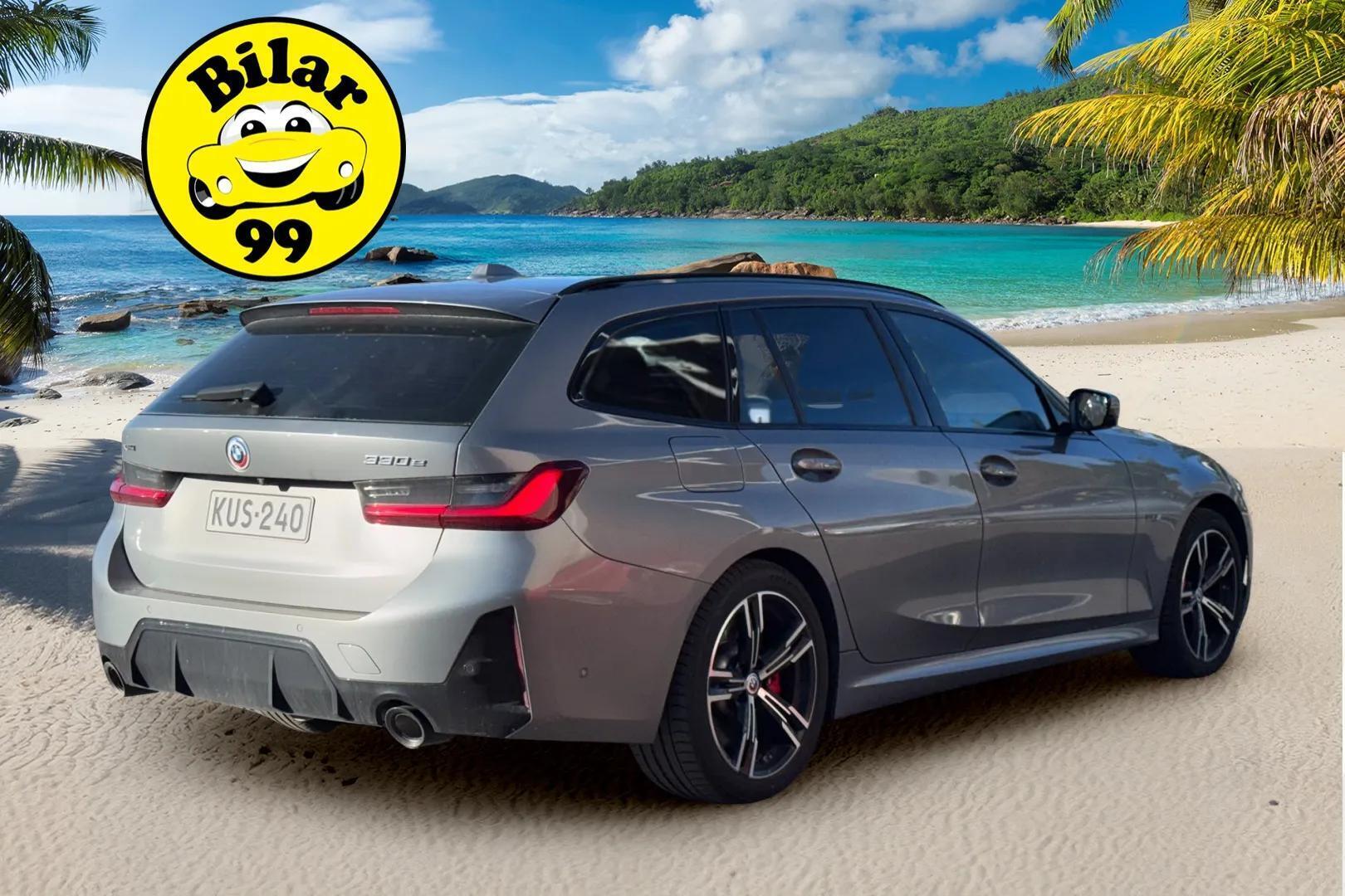 BMW 330 2023