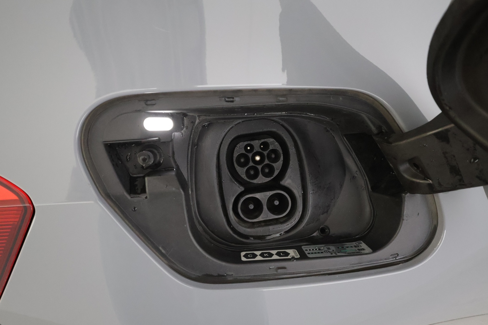 VOLKSWAGEN ID.3 2023