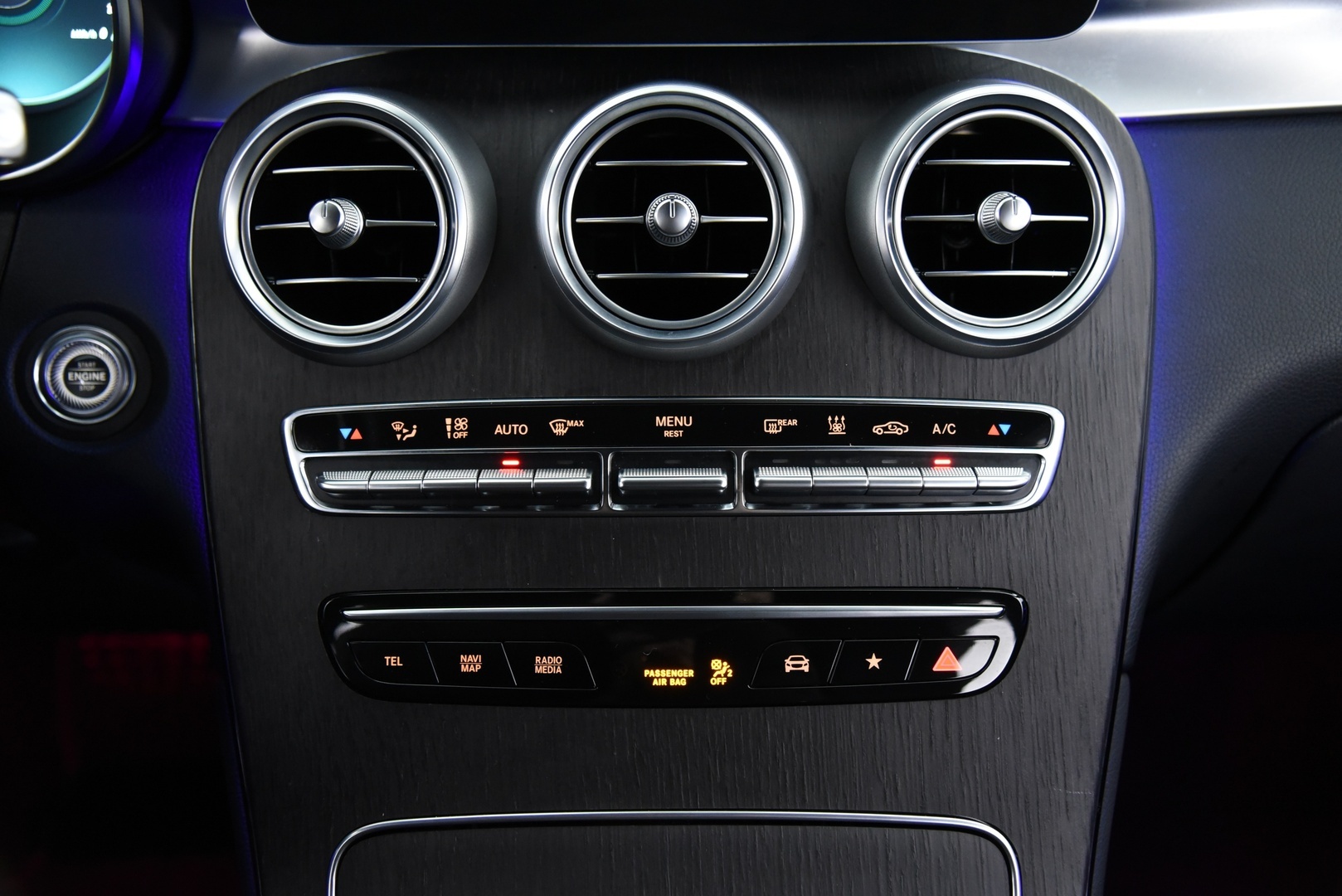 MERCEDES-BENZ GLC 2022