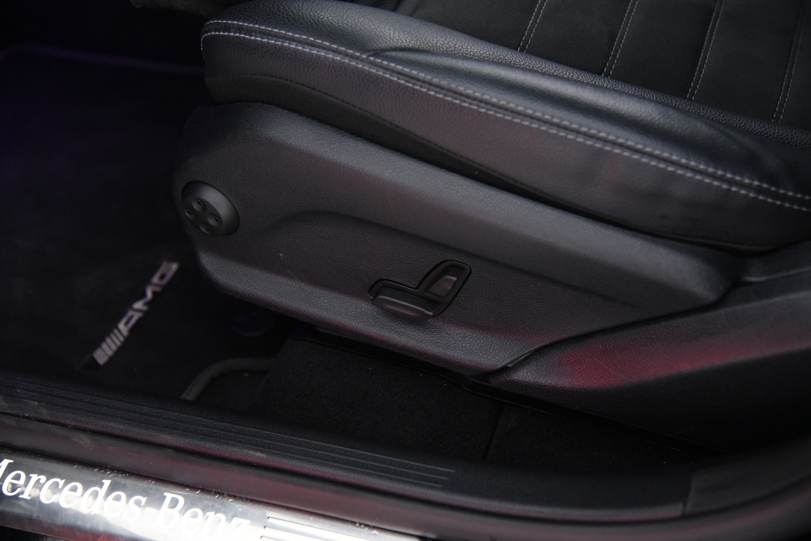 MERCEDES-BENZ GLC 2022