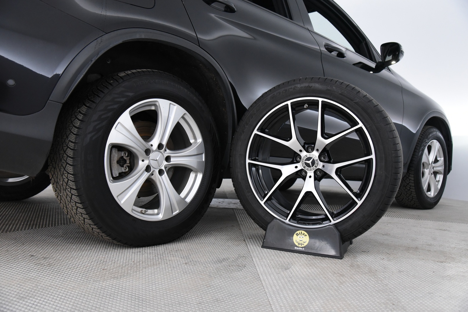 MERCEDES-BENZ GLC 2022