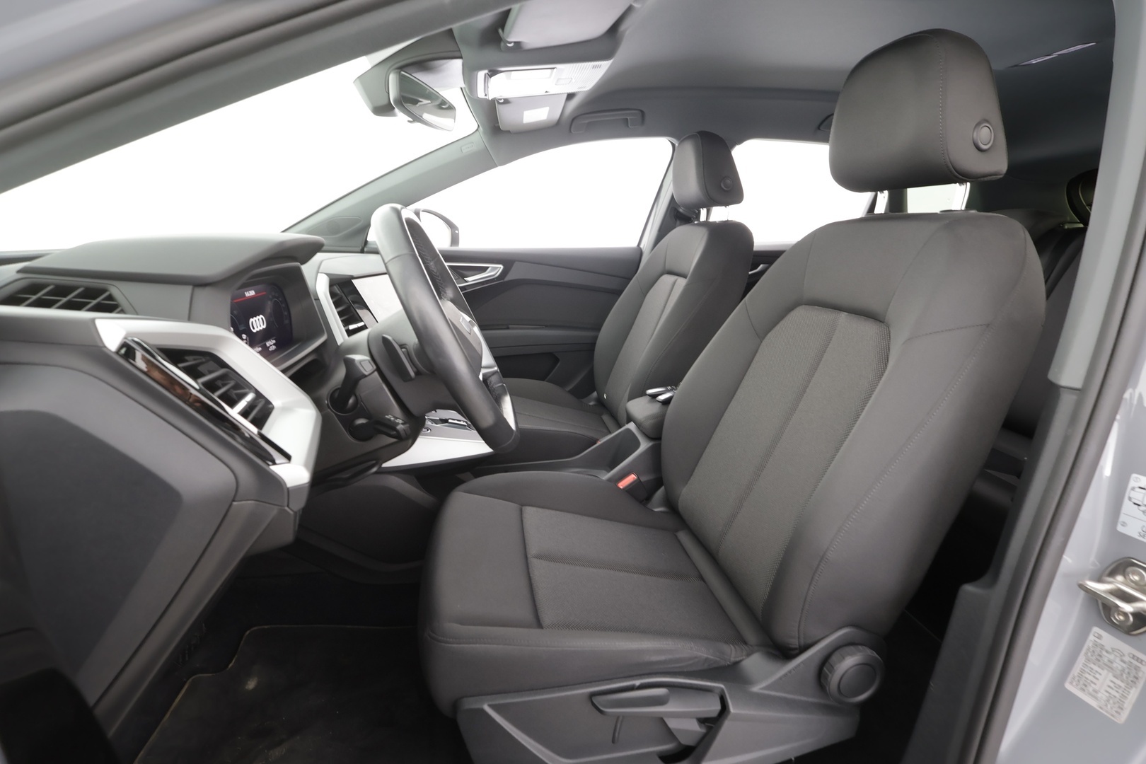 AUDI Q4 e-tron 2023