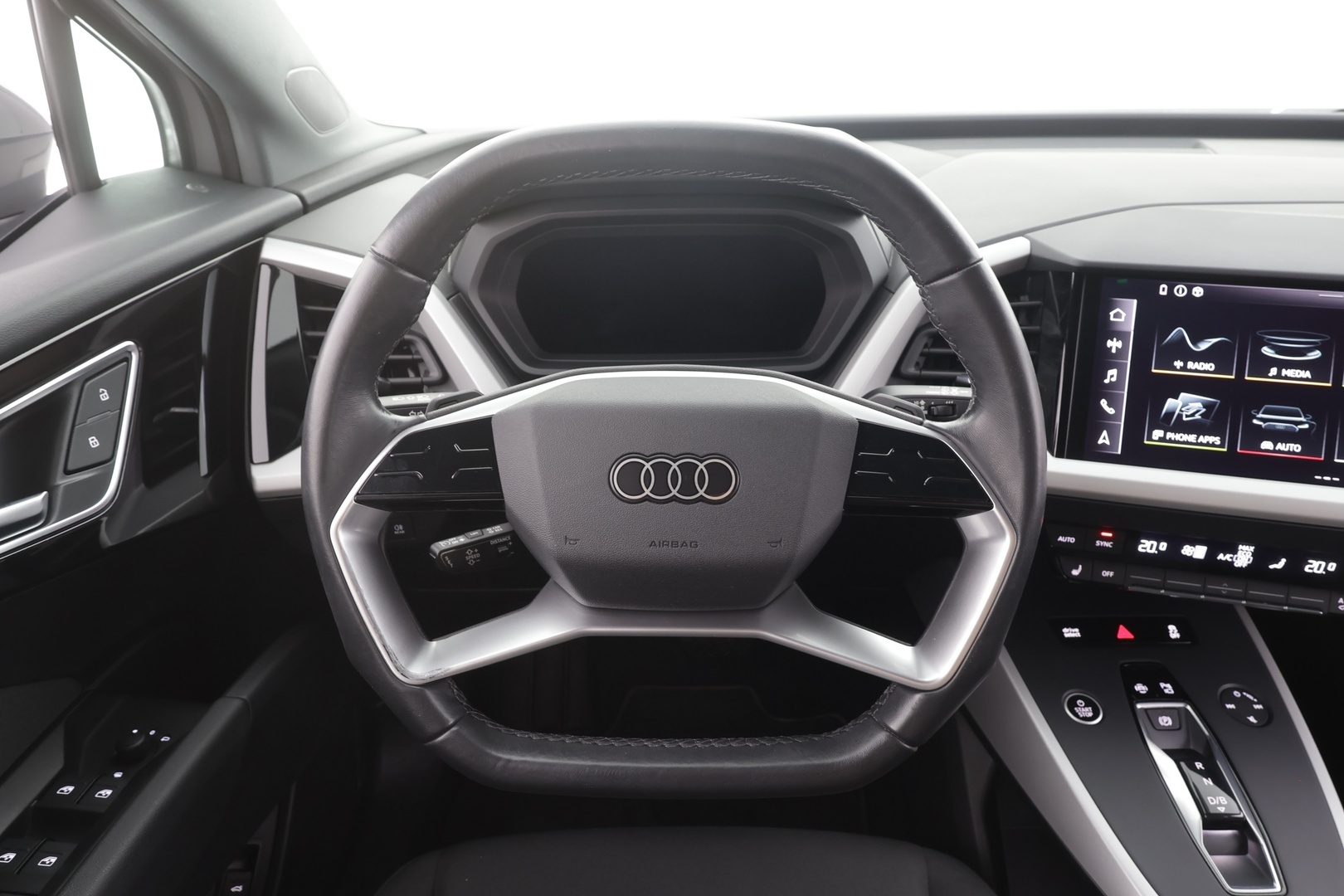 AUDI Q4 e-tron 2023