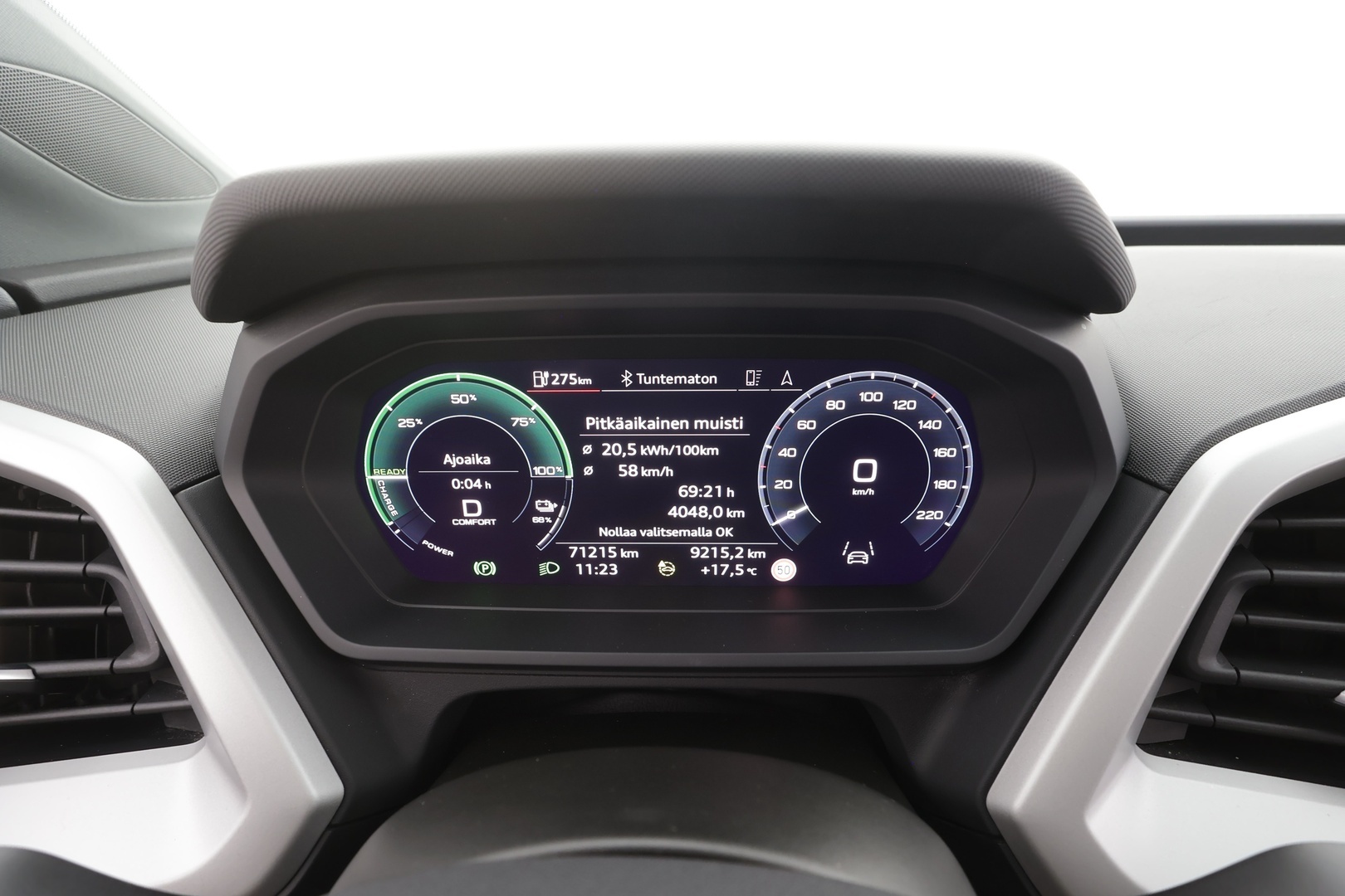 AUDI Q4 e-tron 2023