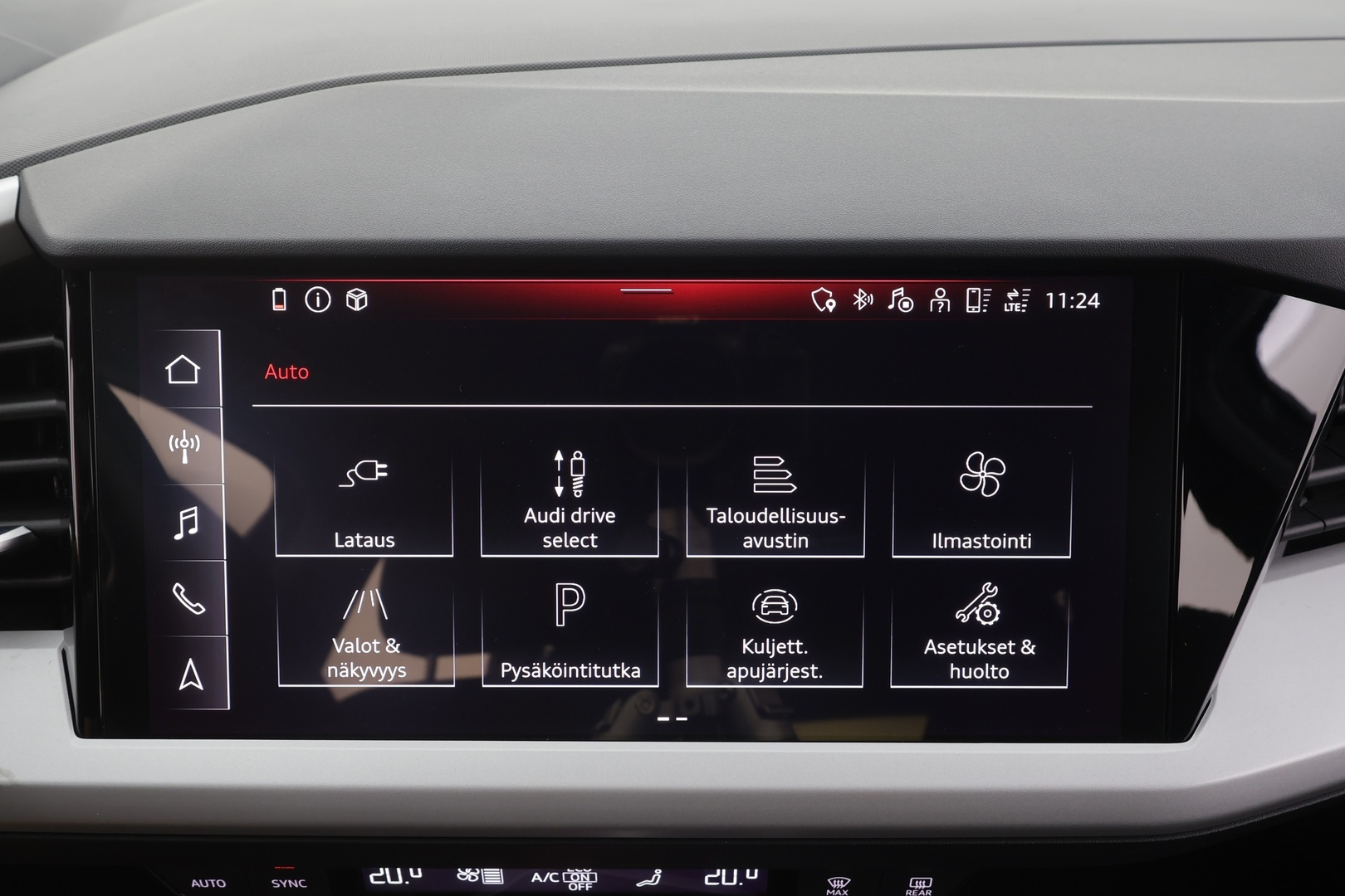 AUDI Q4 e-tron 2023