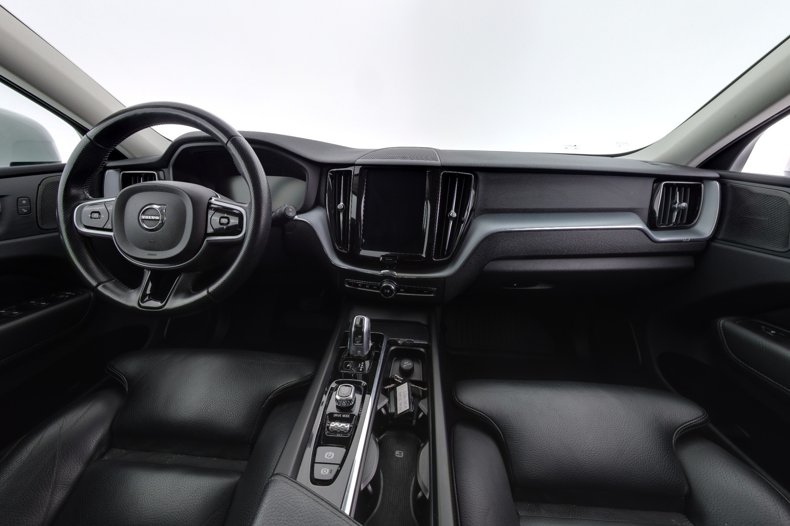 VOLVO XC60 2019
