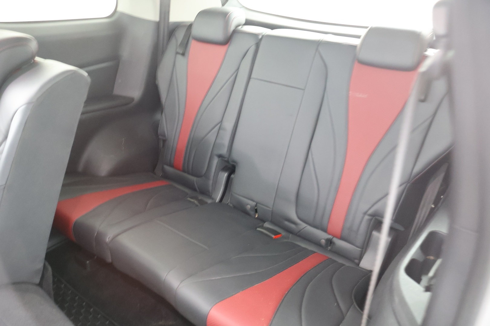 MAXUS Euniq 5 2021