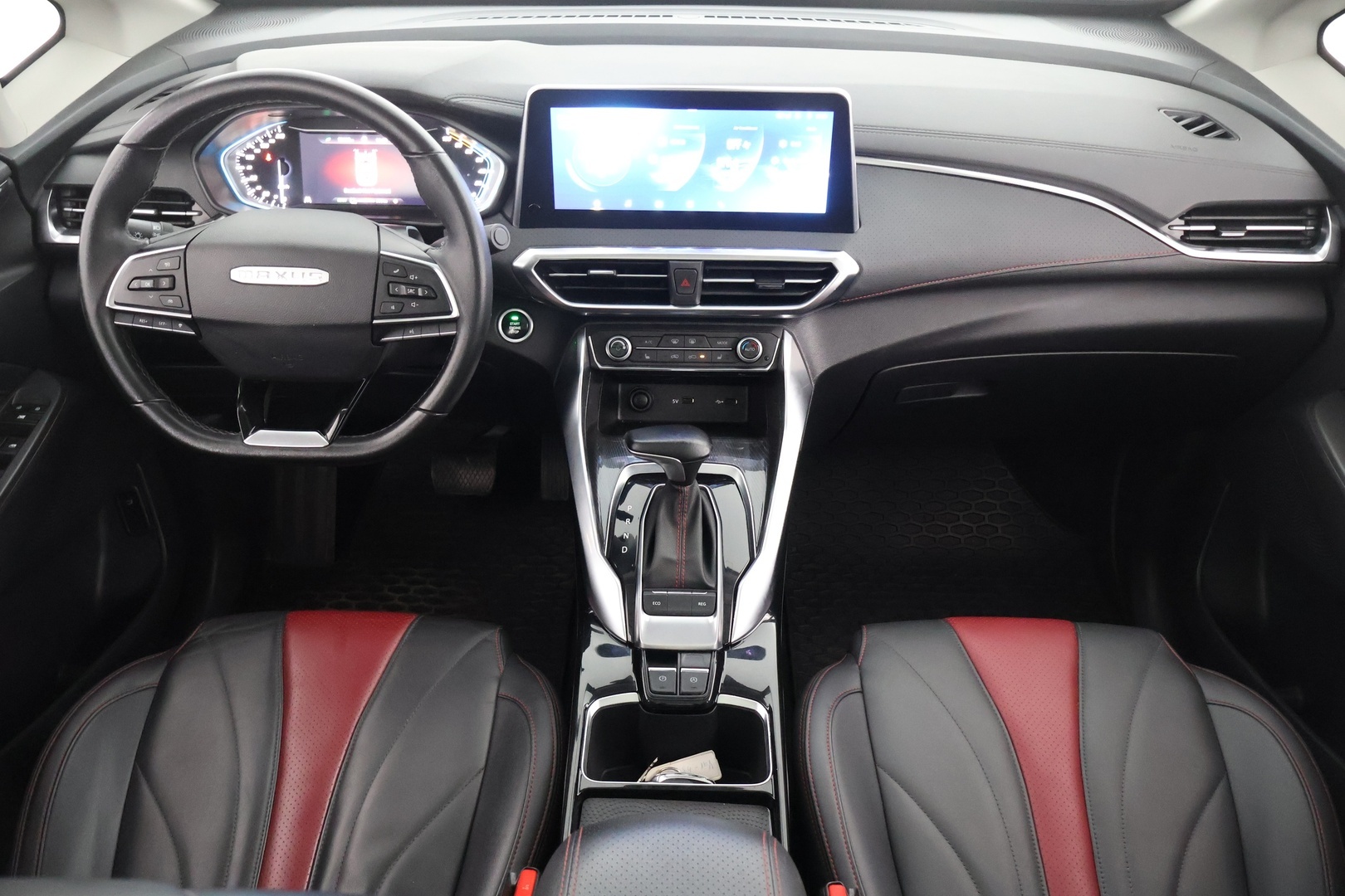 MAXUS Euniq 5 2021