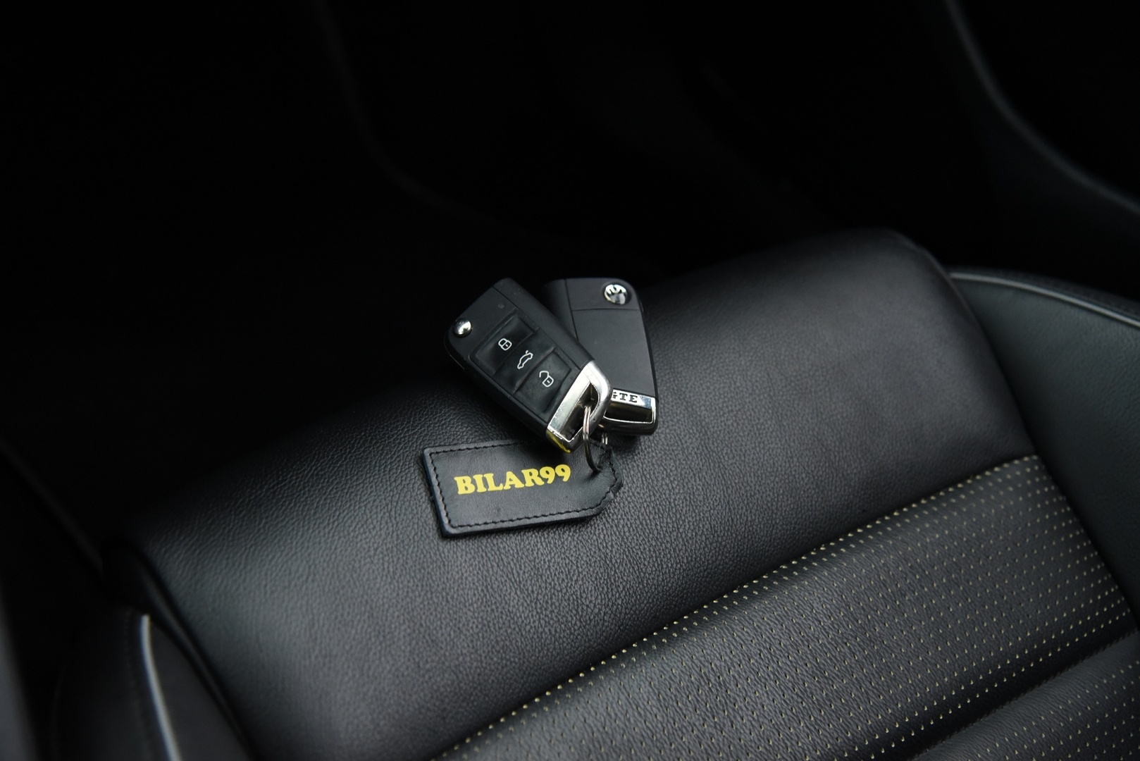 VOLKSWAGEN GOLF 2020