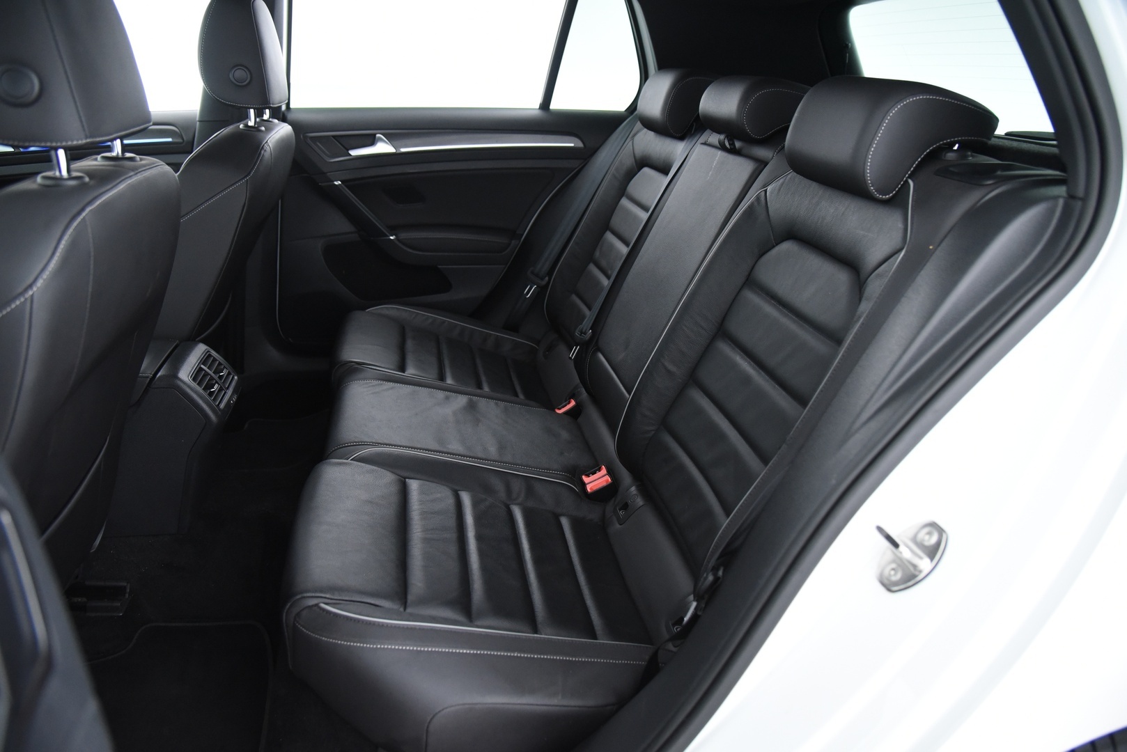 VOLKSWAGEN GOLF 2020