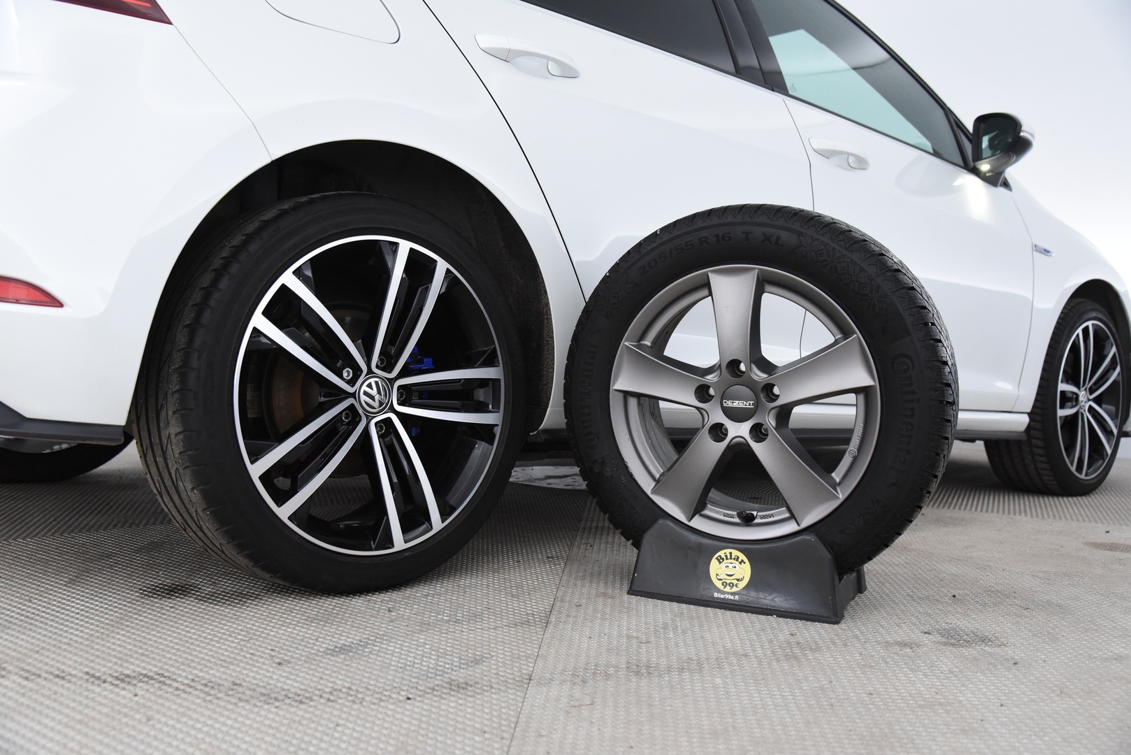 VOLKSWAGEN GOLF 2020