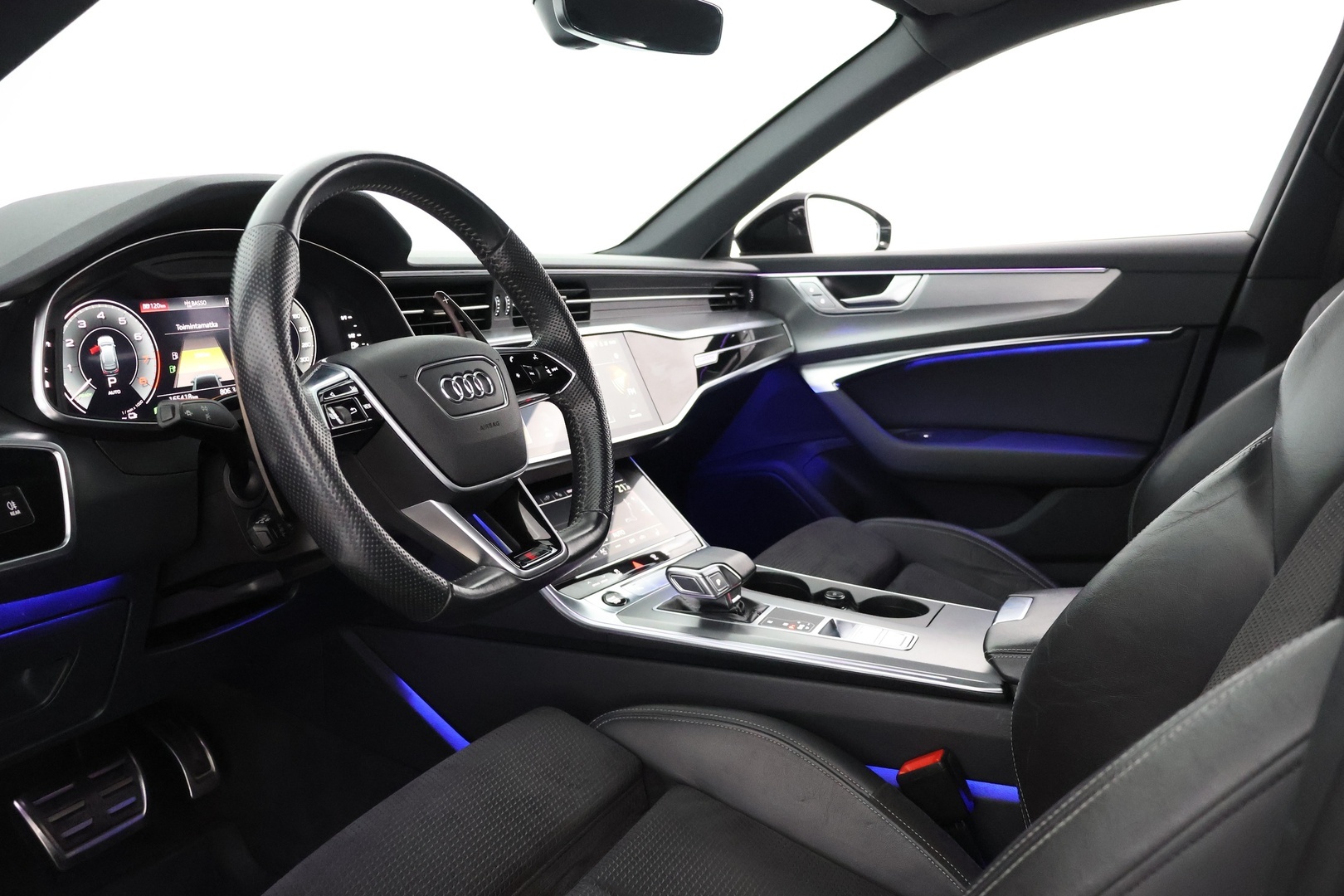 AUDI A6 2021