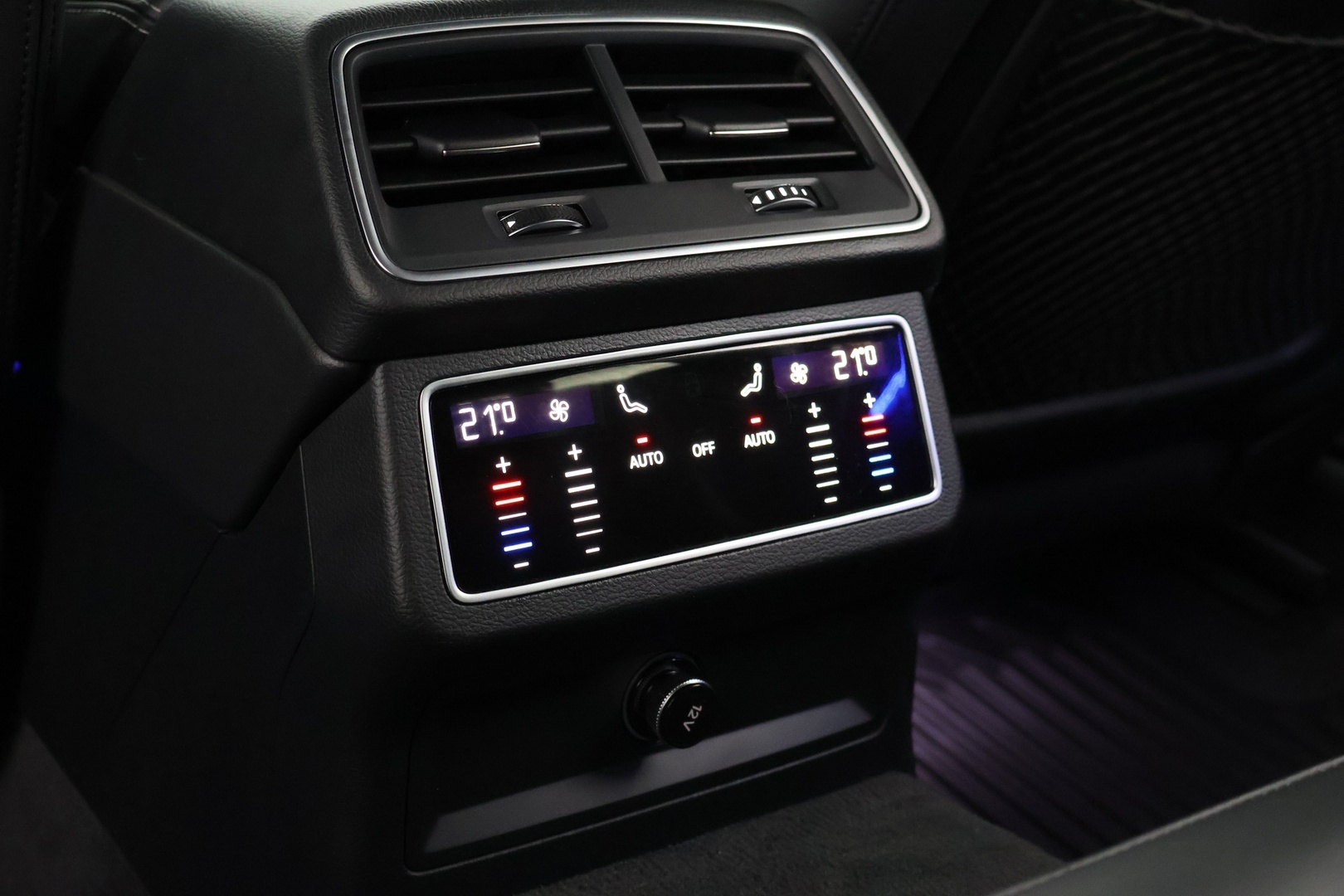 AUDI A6 2021