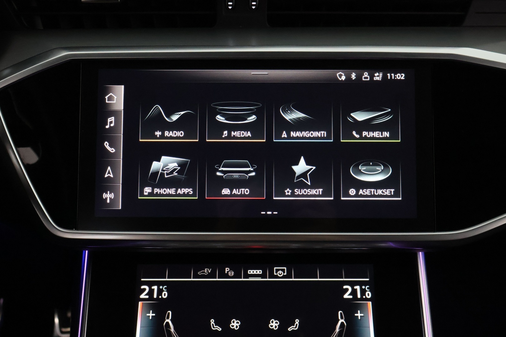 AUDI A6 2021