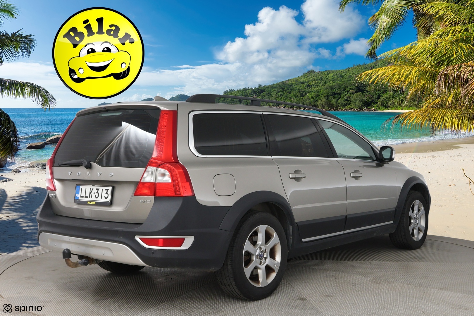 VOLVO XC70 2010