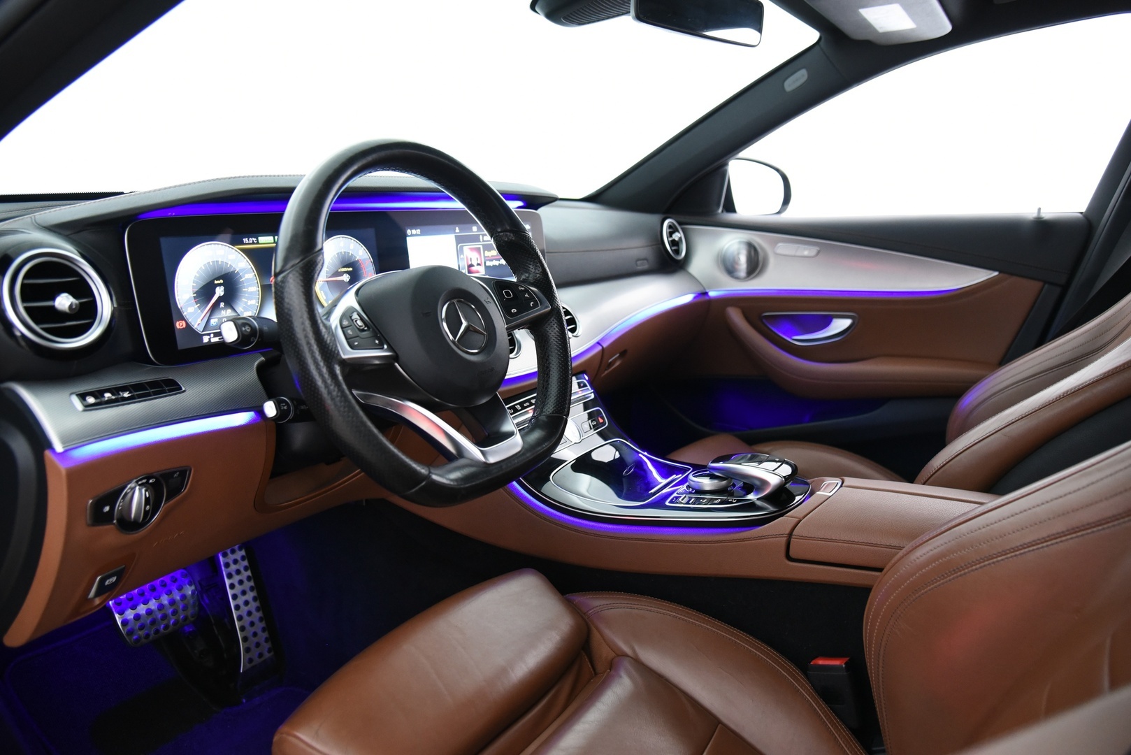 MERCEDES-BENZ E 2017