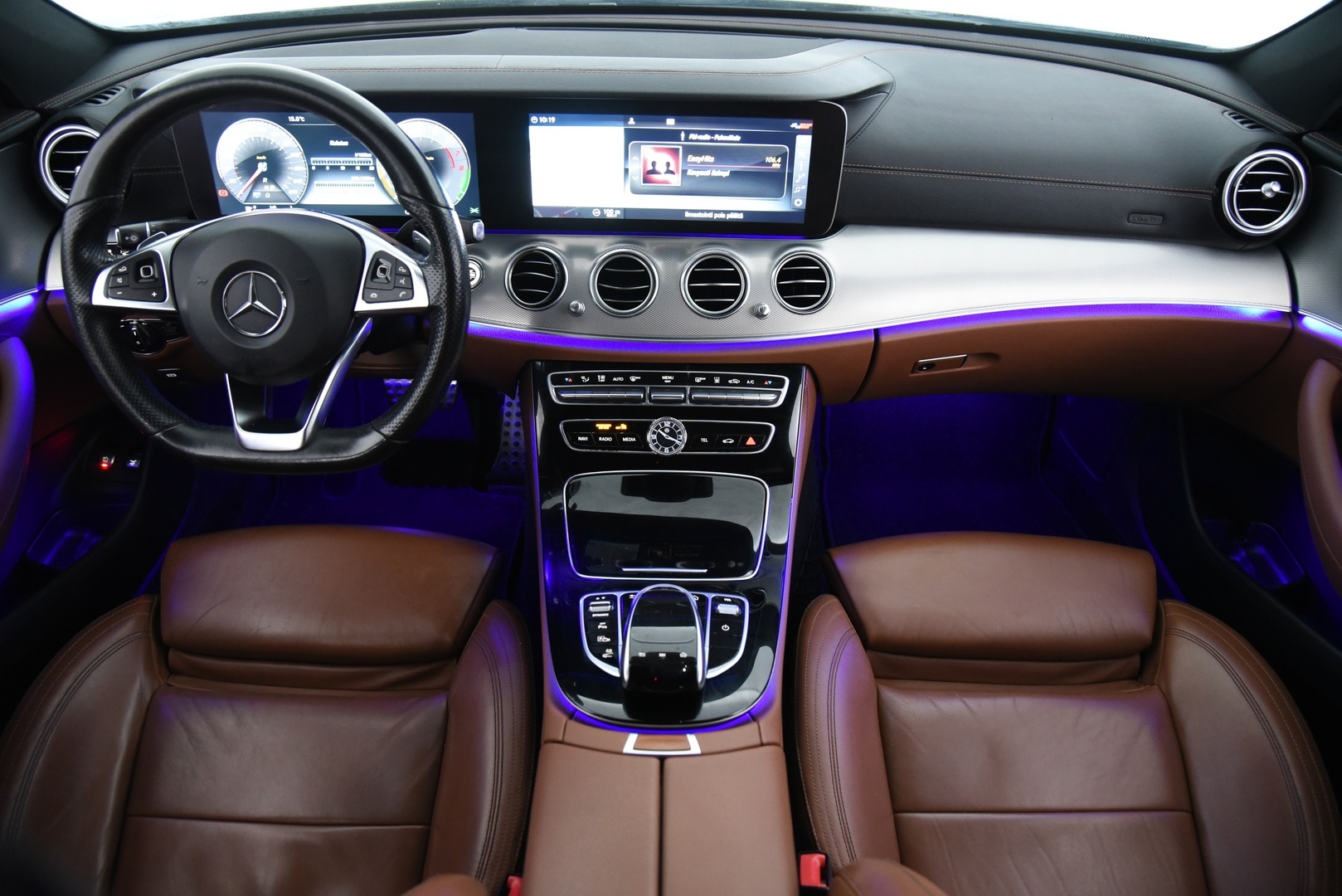 MERCEDES-BENZ E 2017