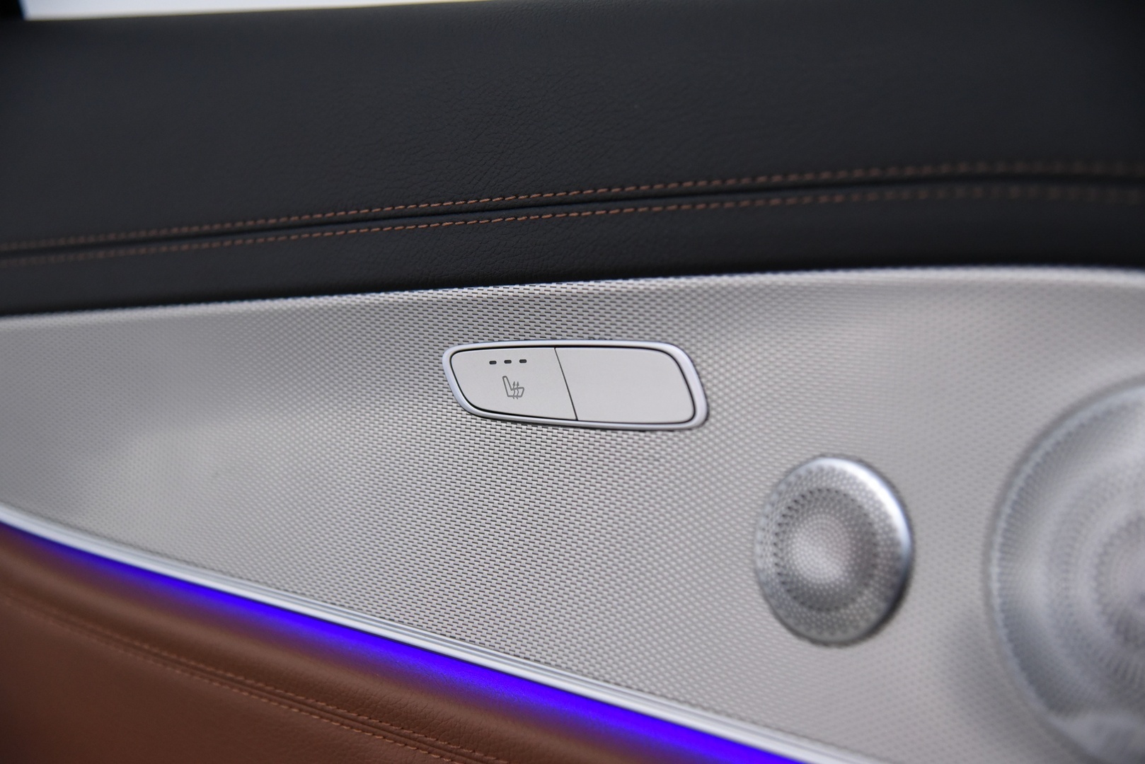 MERCEDES-BENZ E 2017