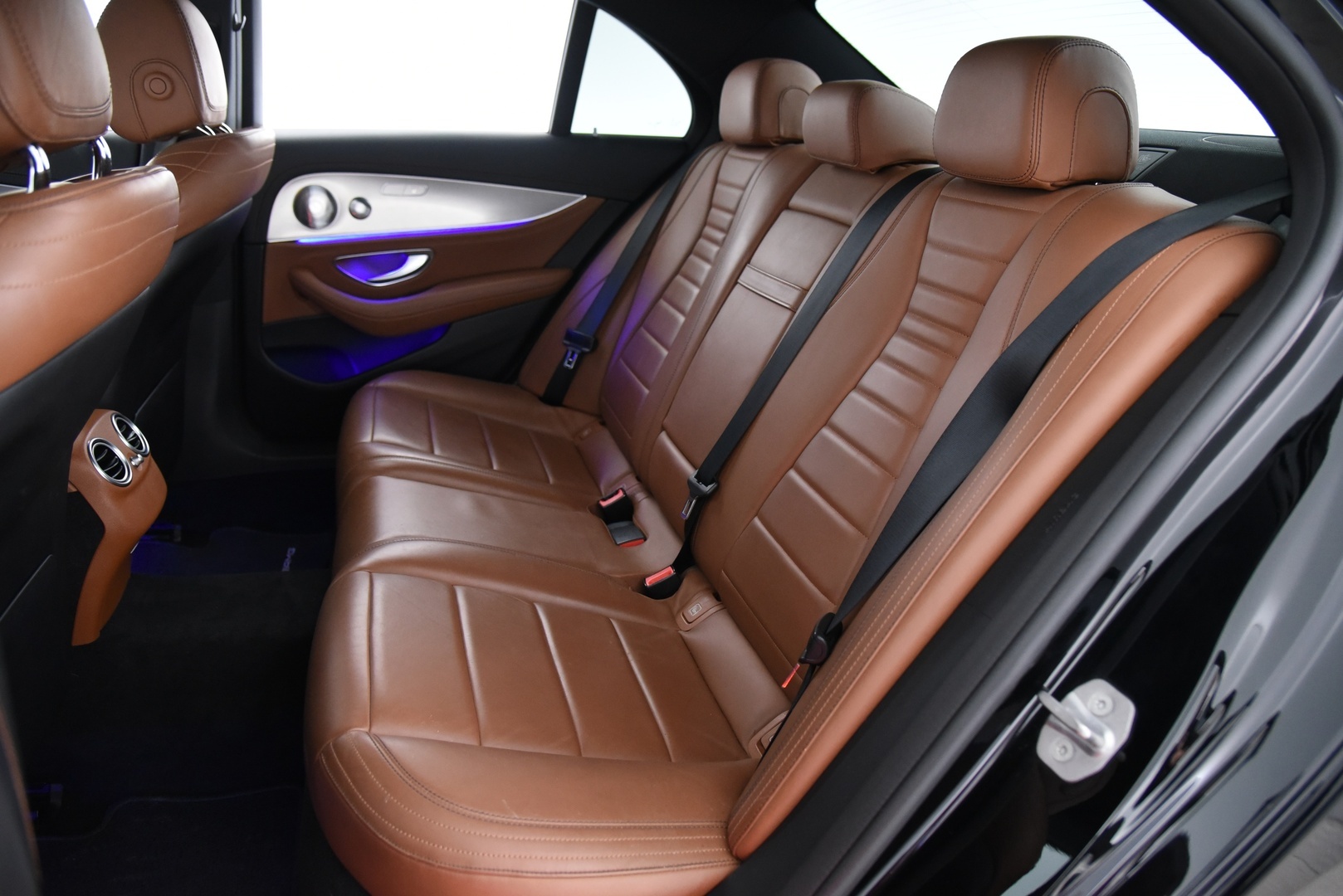 MERCEDES-BENZ E 2017