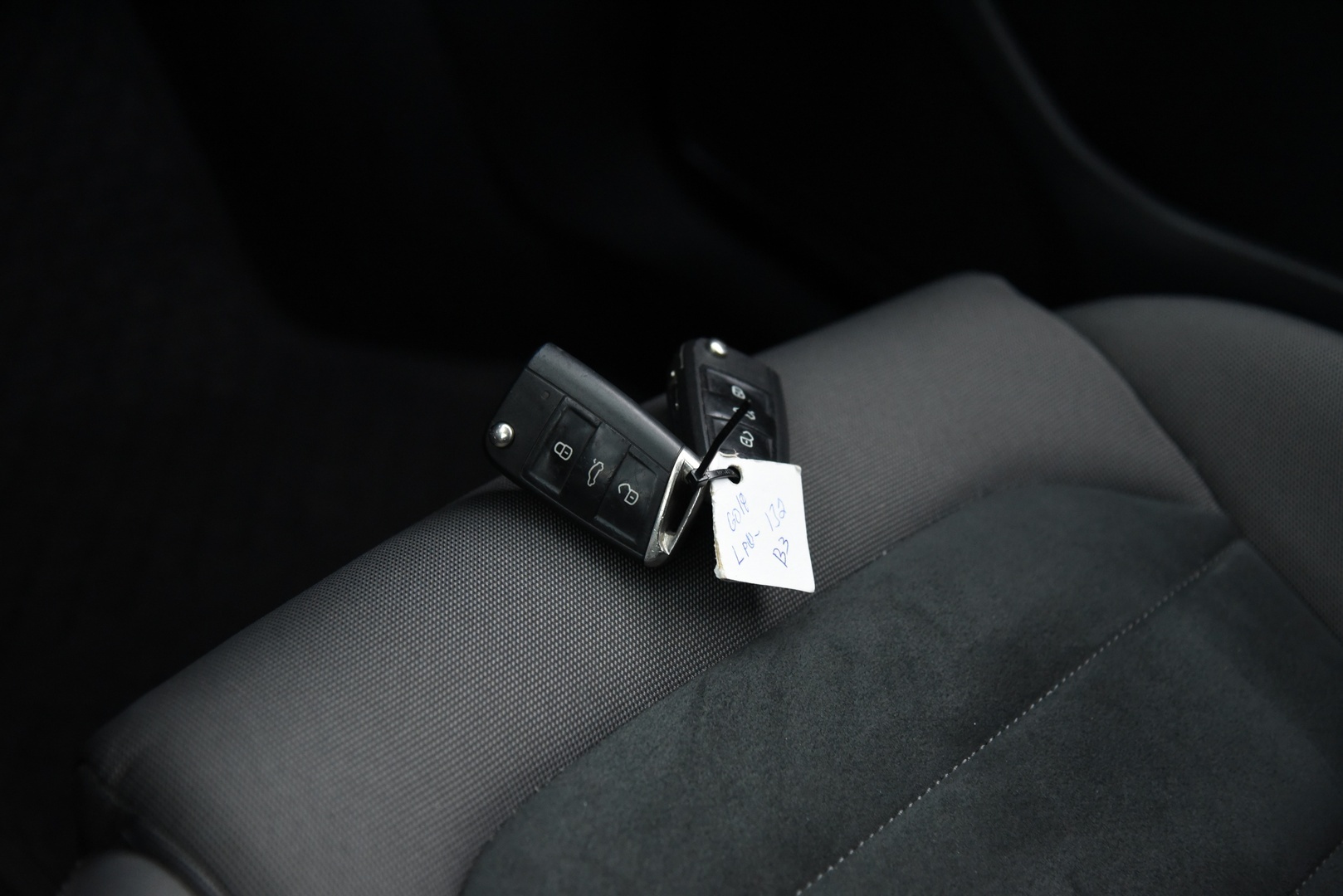 VOLKSWAGEN Golf 2018