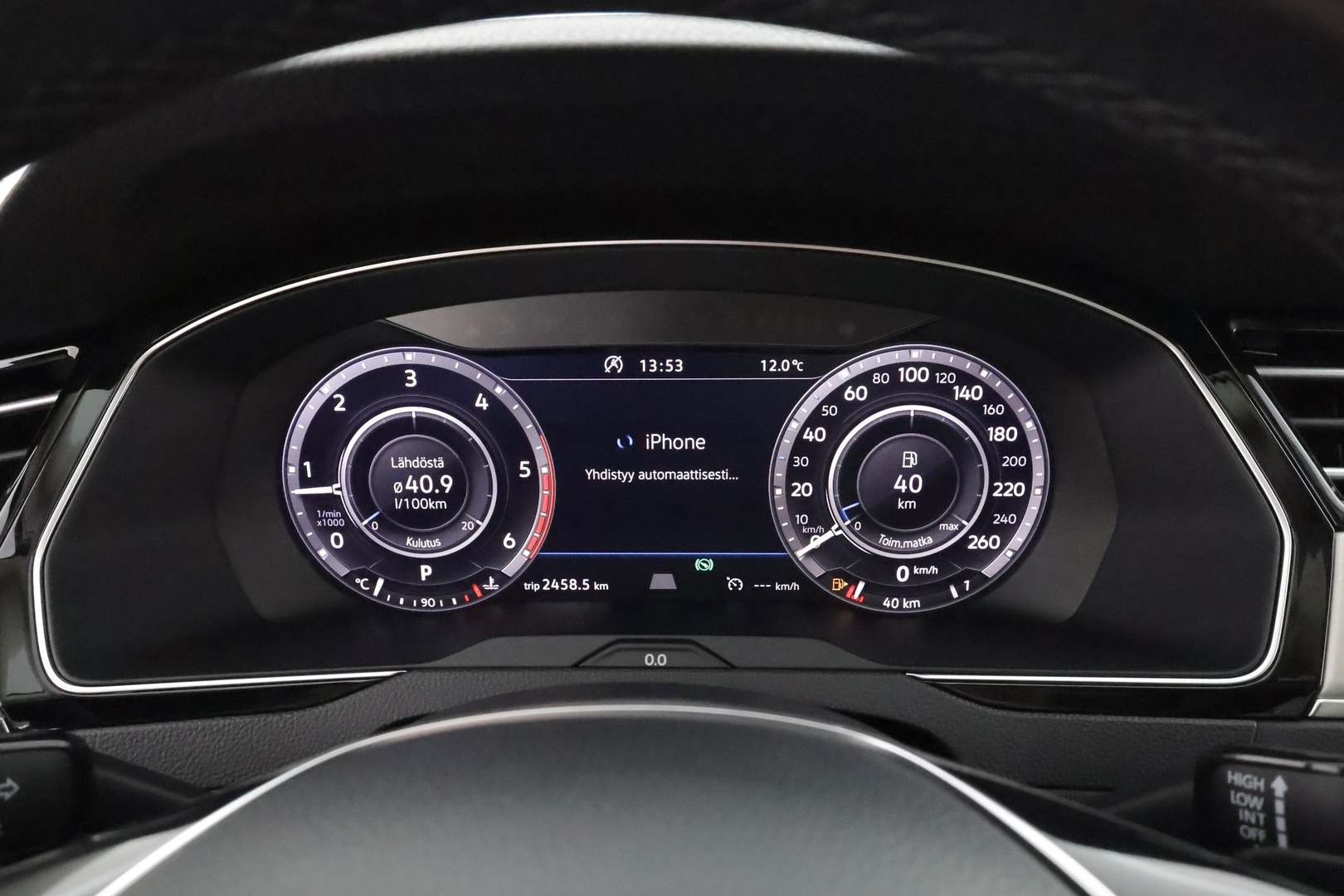 VOLKSWAGEN Passat 2018