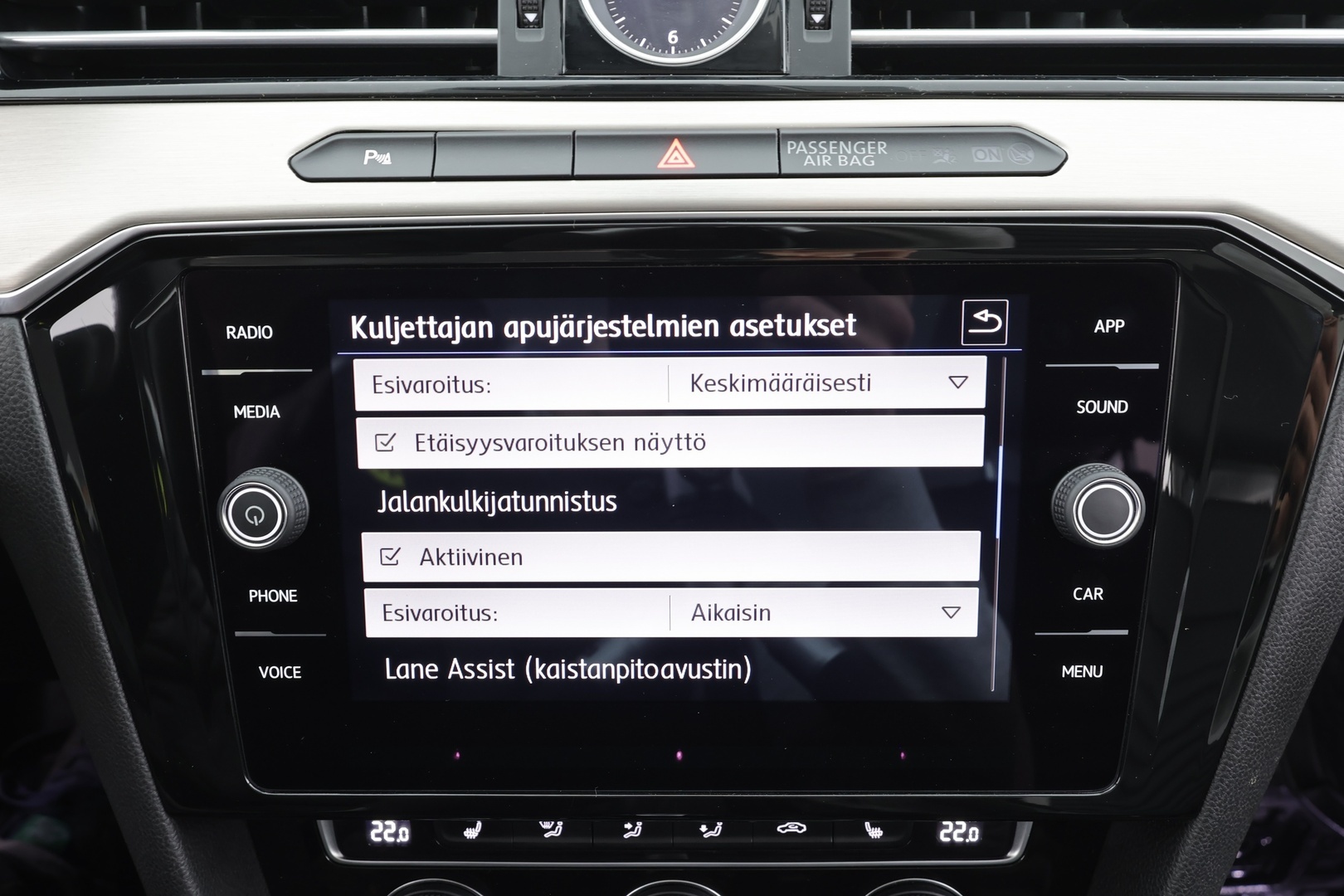 VOLKSWAGEN Passat 2018