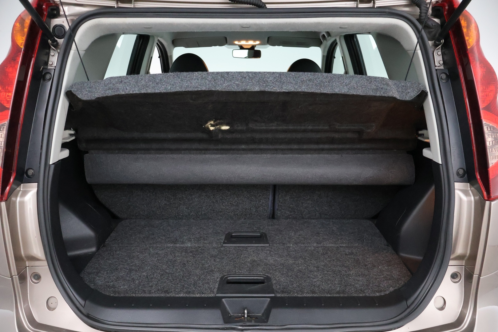 NISSAN Note 2013