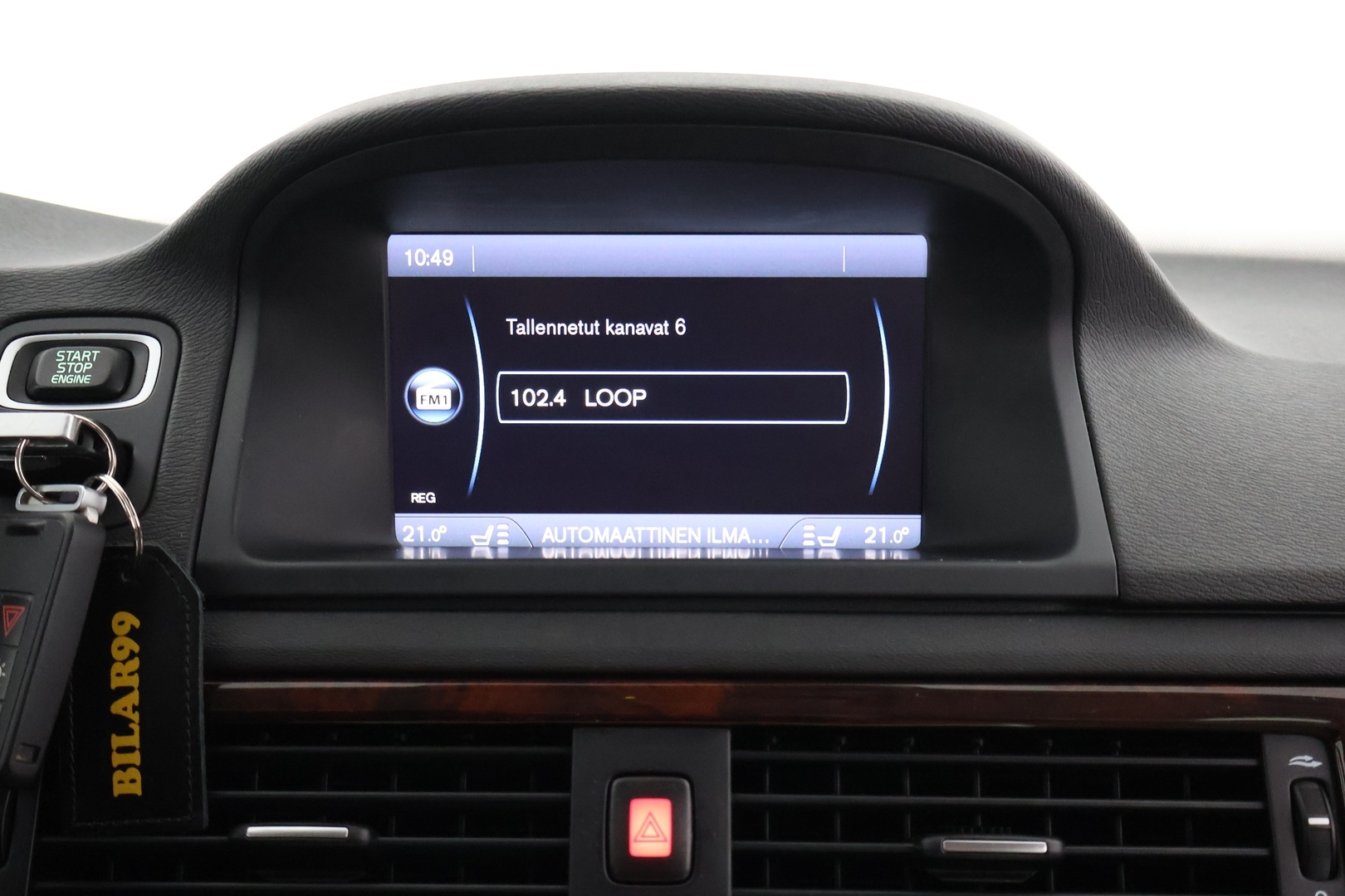 VOLVO XC70 2012