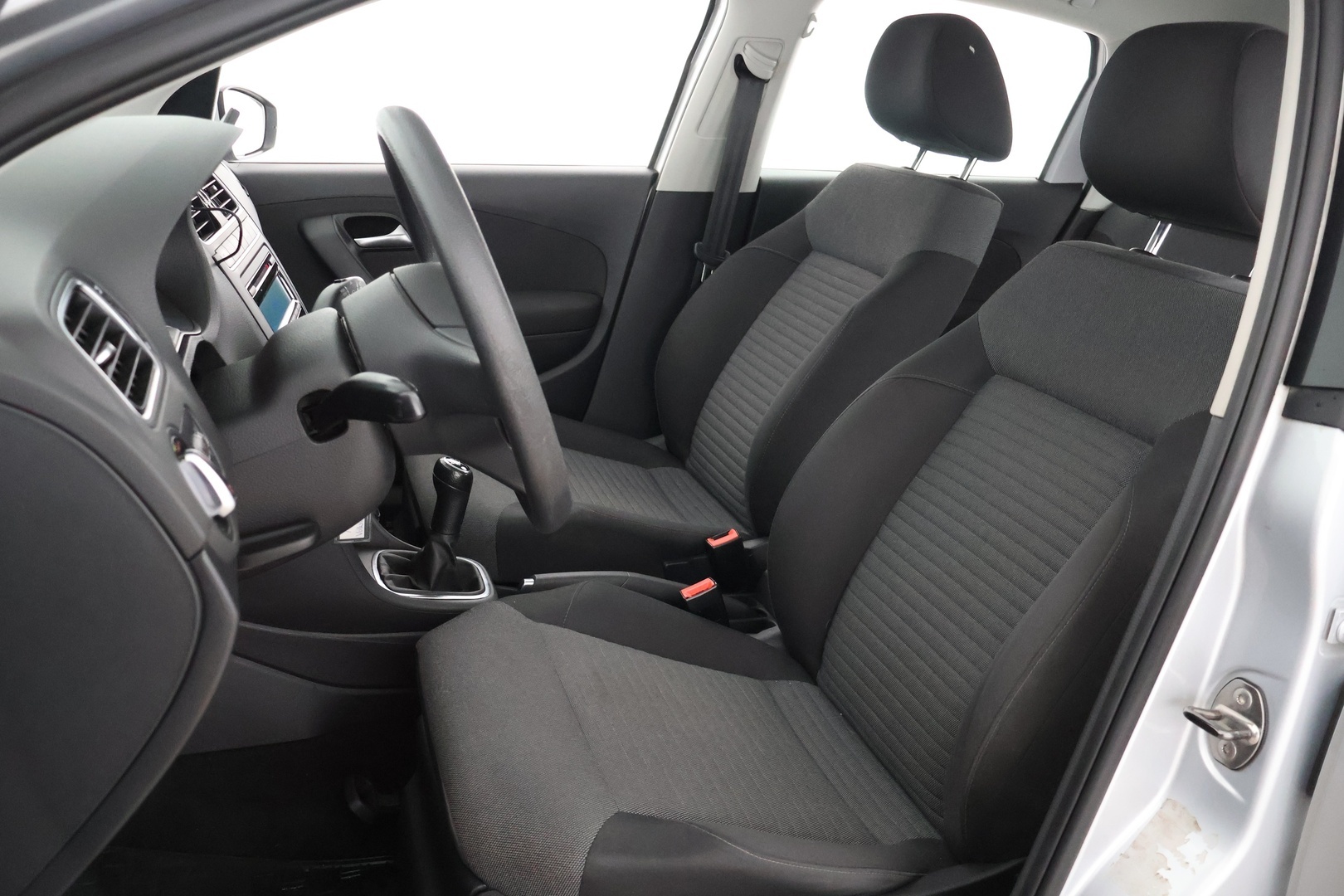 VOLKSWAGEN Polo 2011