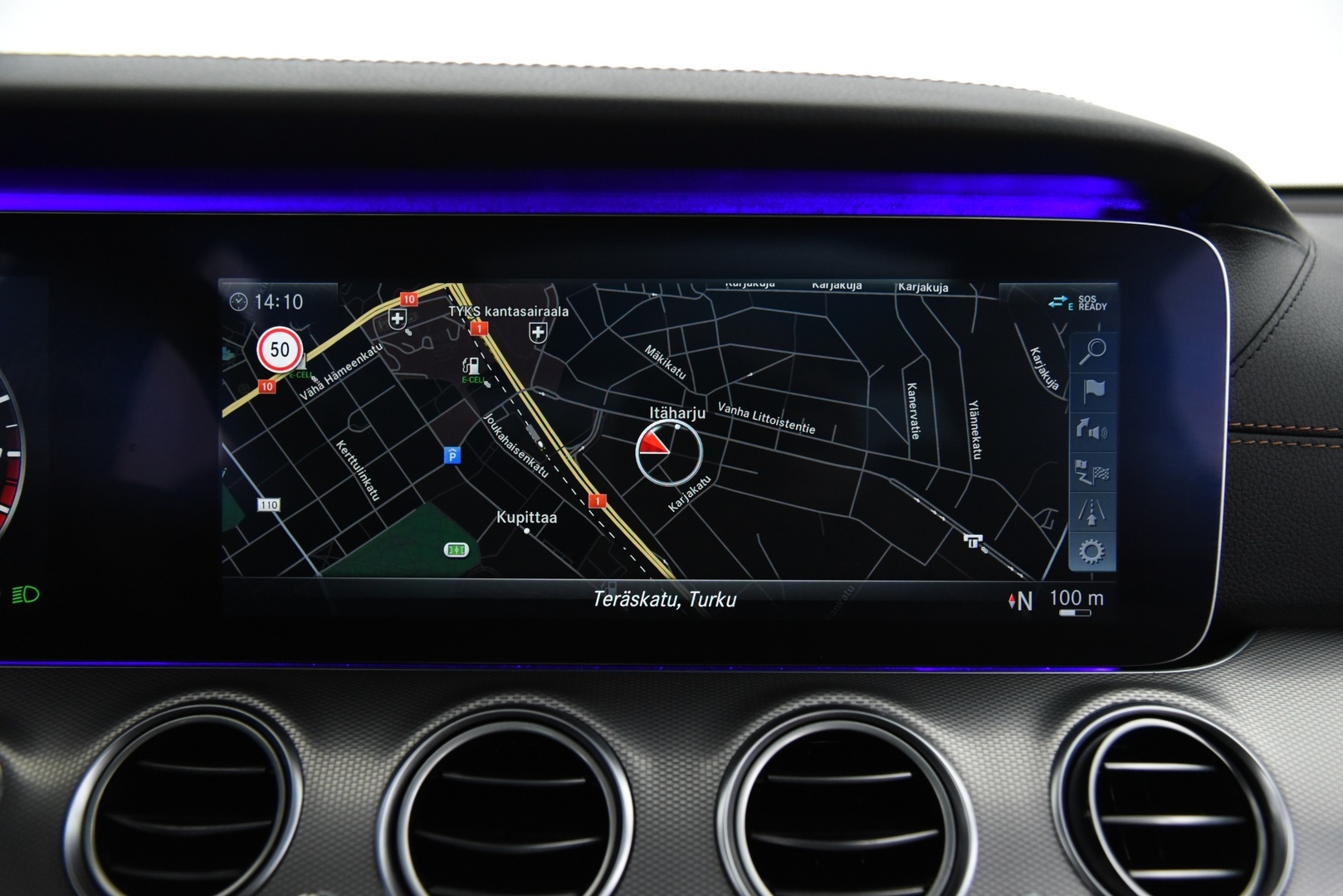 MERCEDES-BENZ E 2016