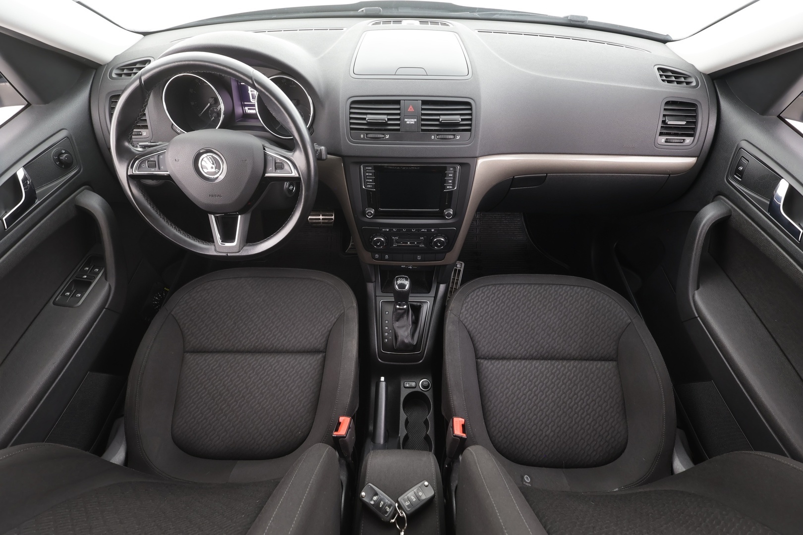 SKODA Yeti 2017