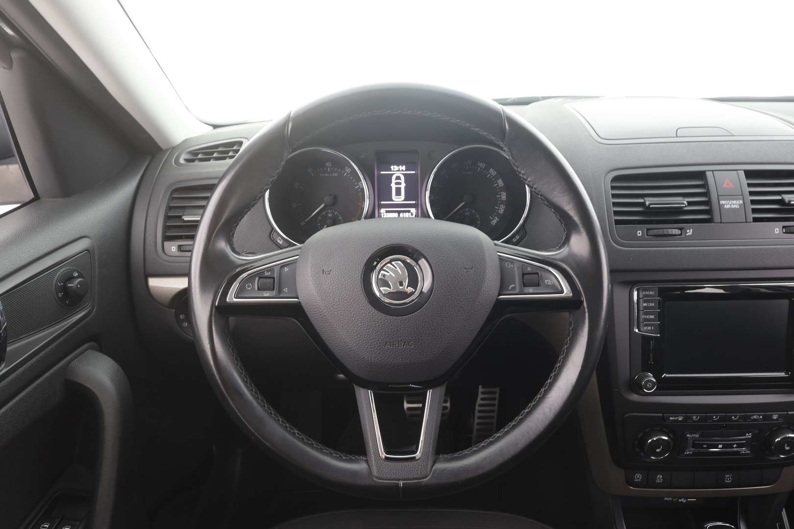 SKODA Yeti 2017